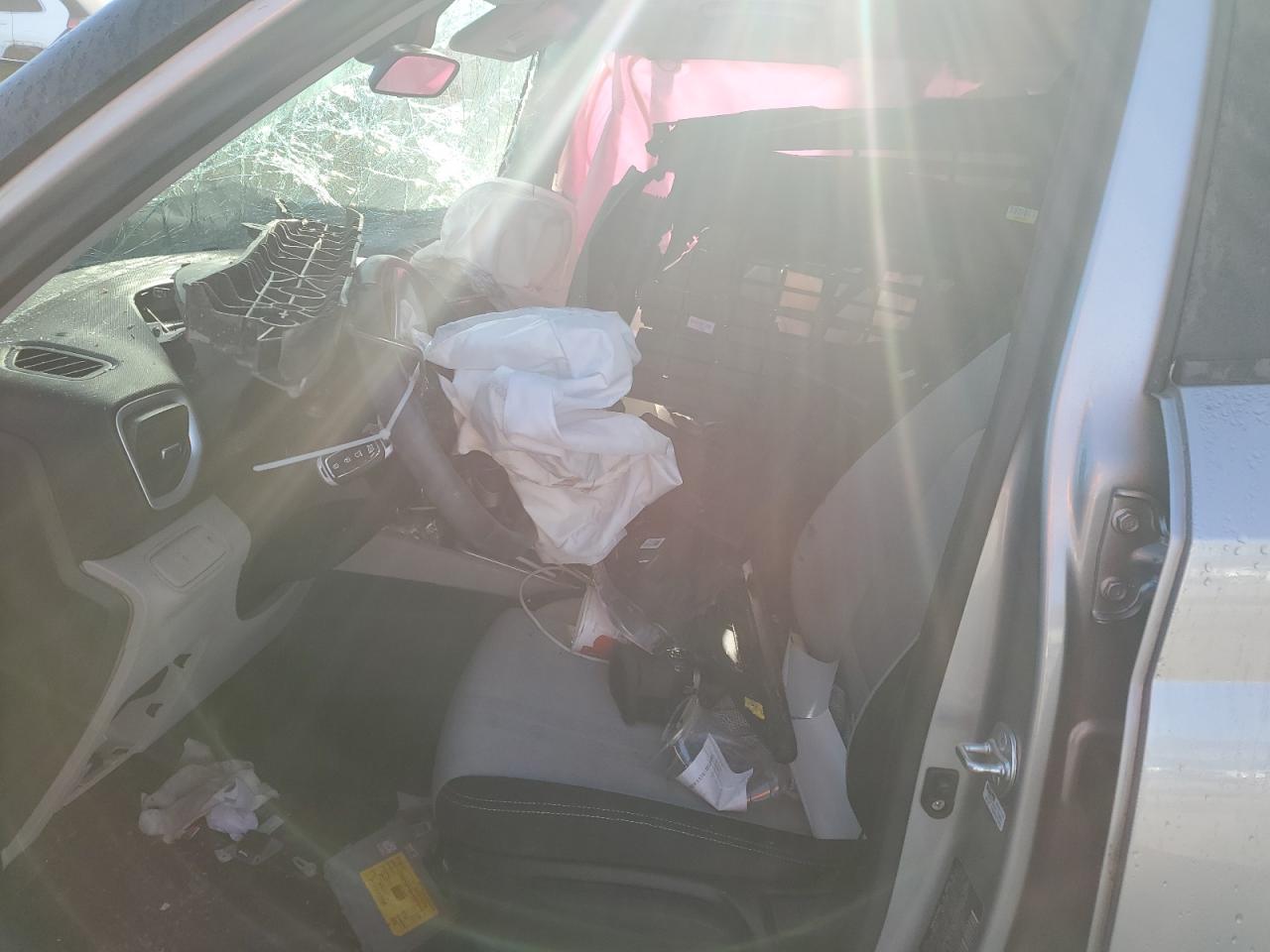 2024 Hyundai Venue Sel - zdjęcie 7