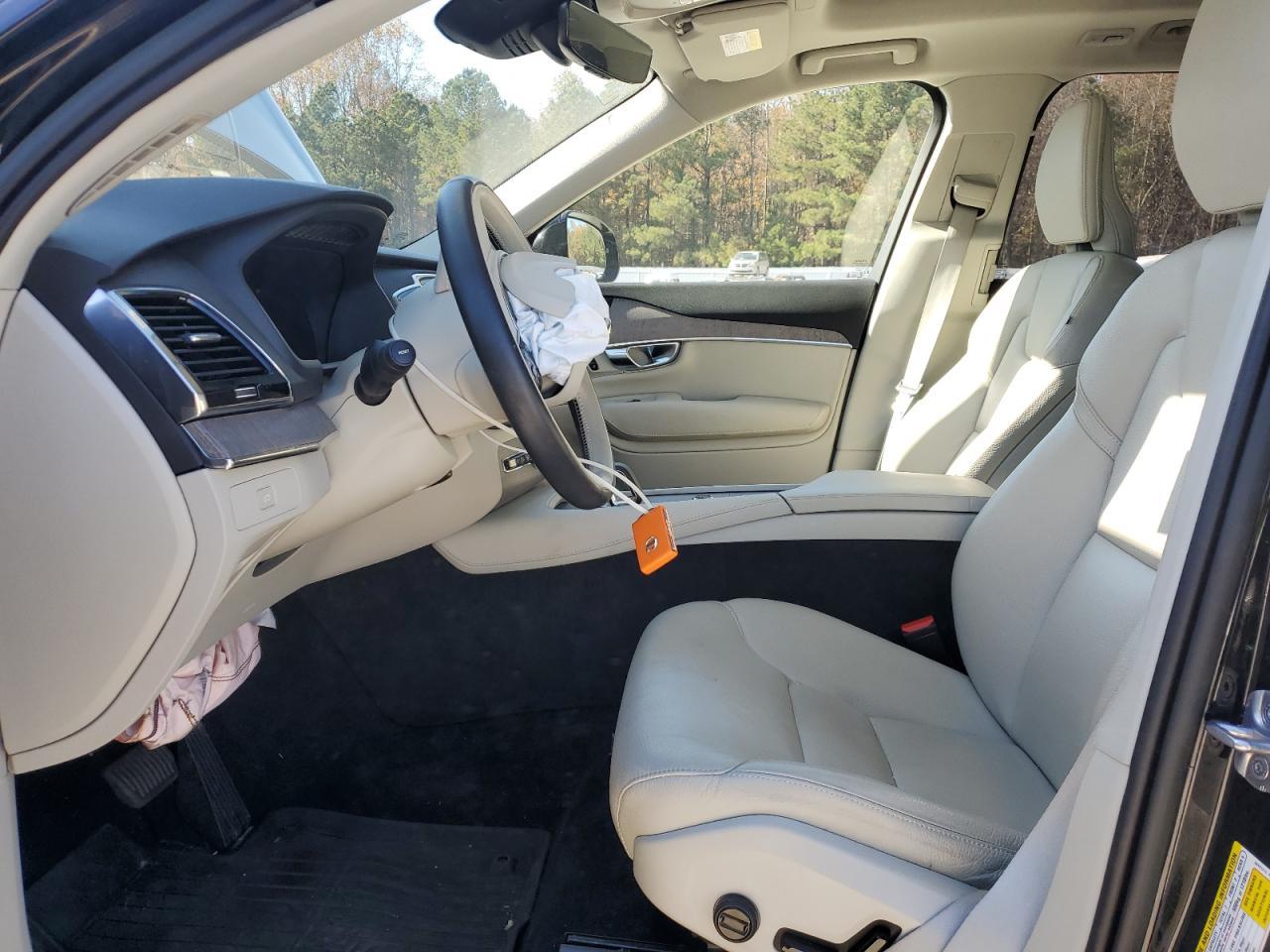 2023 Volvo XC90 - zdjęcie 7