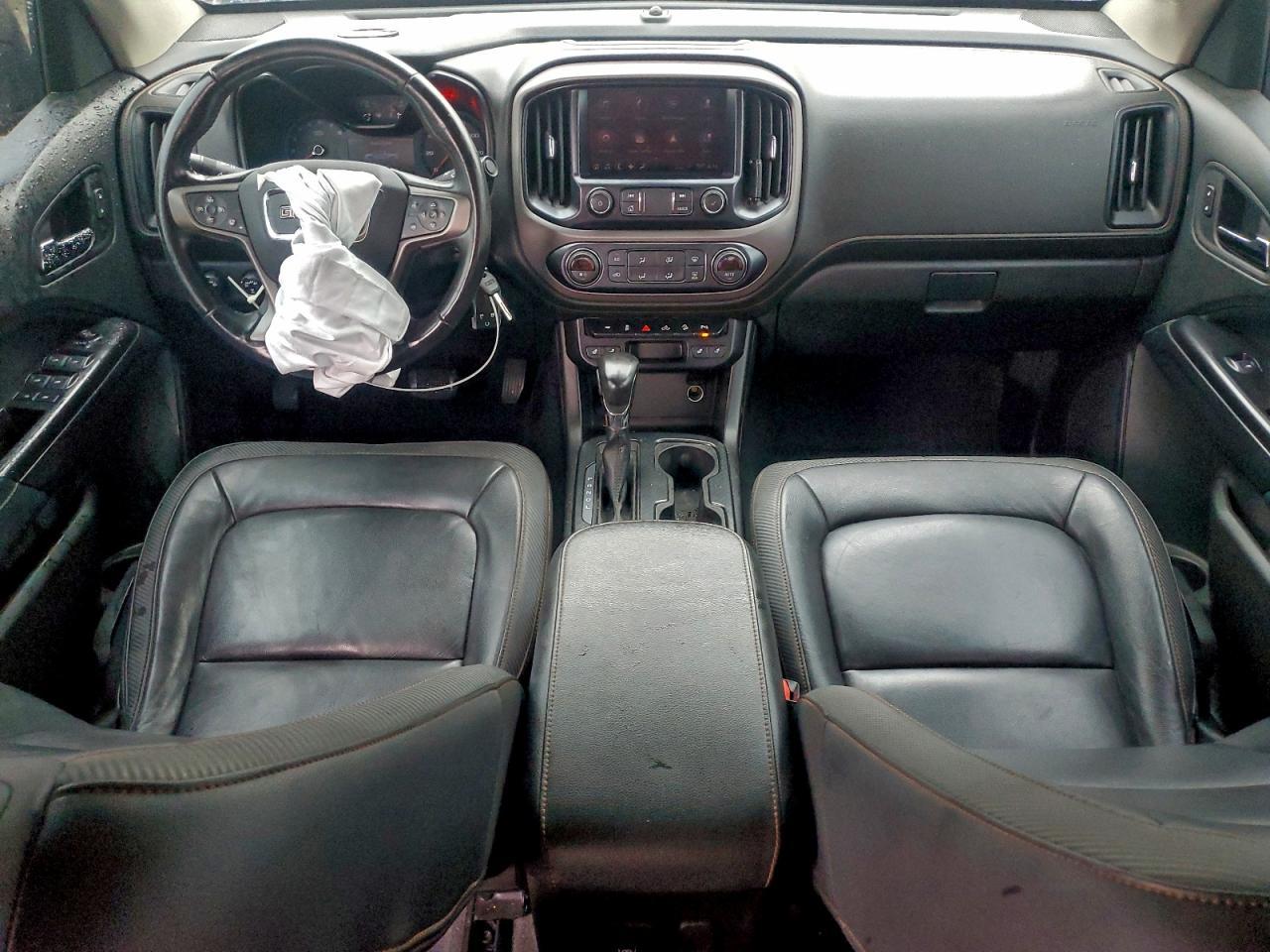 2022 GMC Canyon - zdjęcie 8