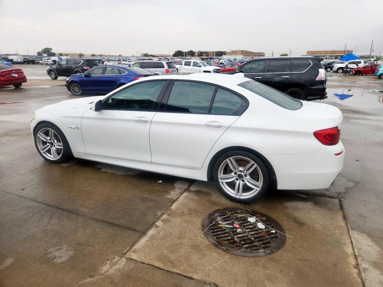 2013 BMW Seria 5 - zdjęcie 2