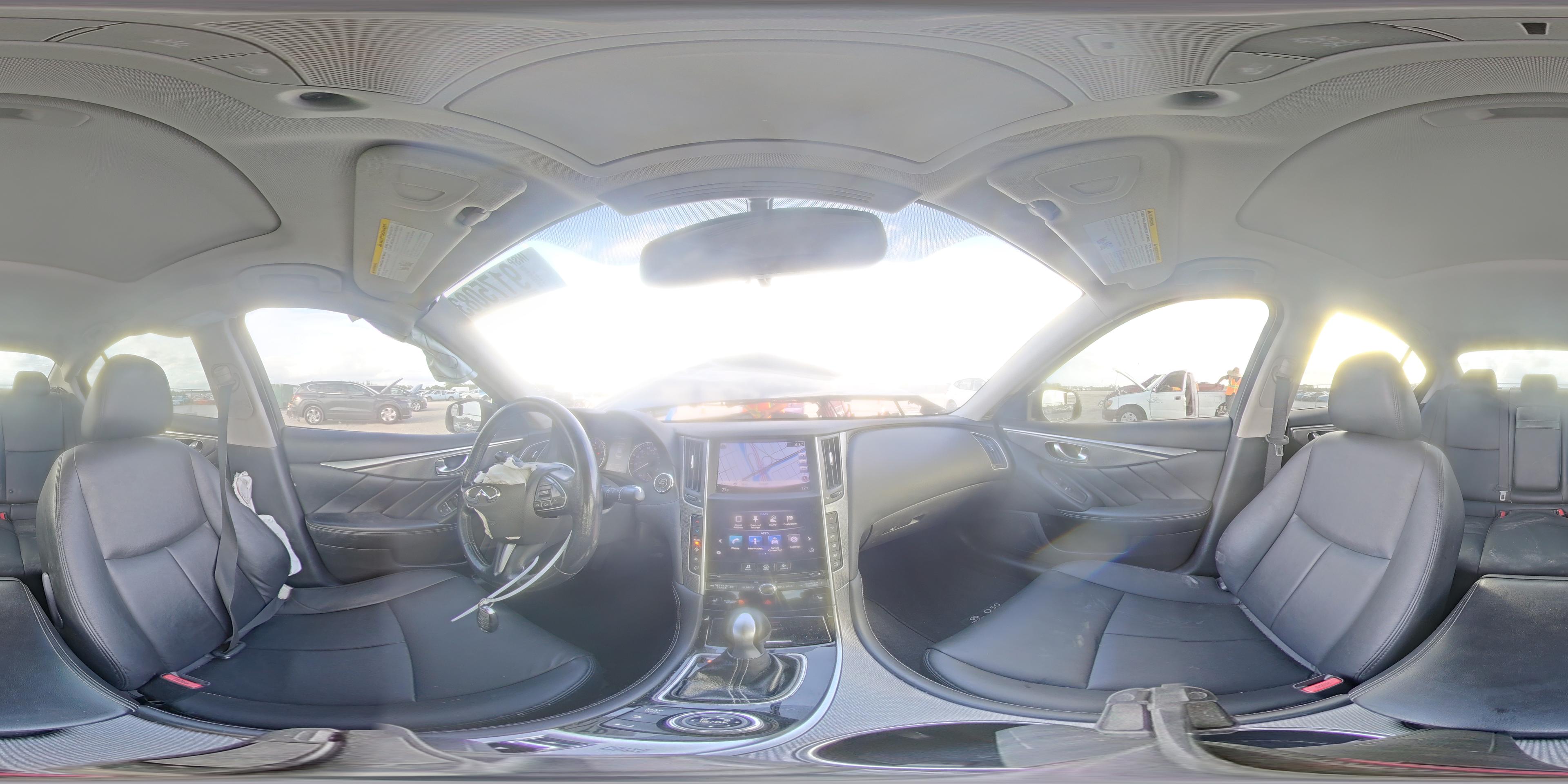 2015 Infiniti Q50 - zdjęcie 14