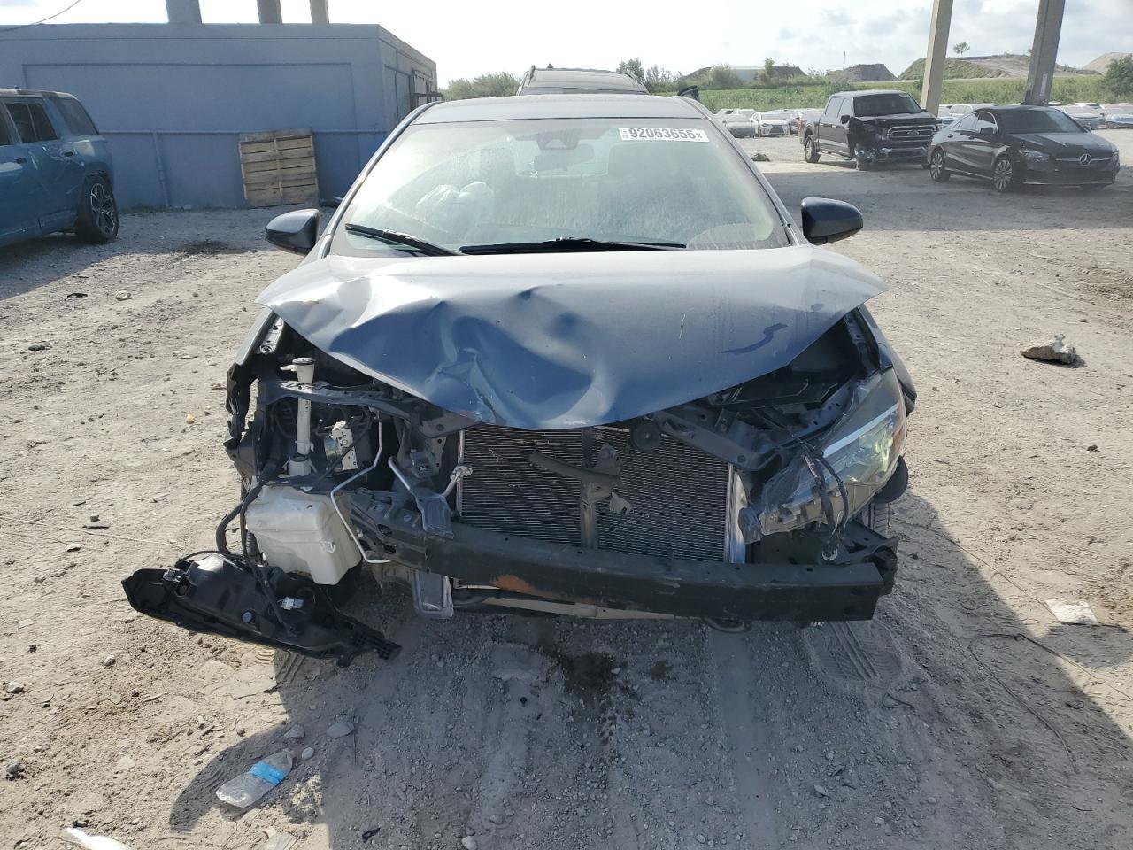 2019 Toyota Corolla - zdjęcie 5