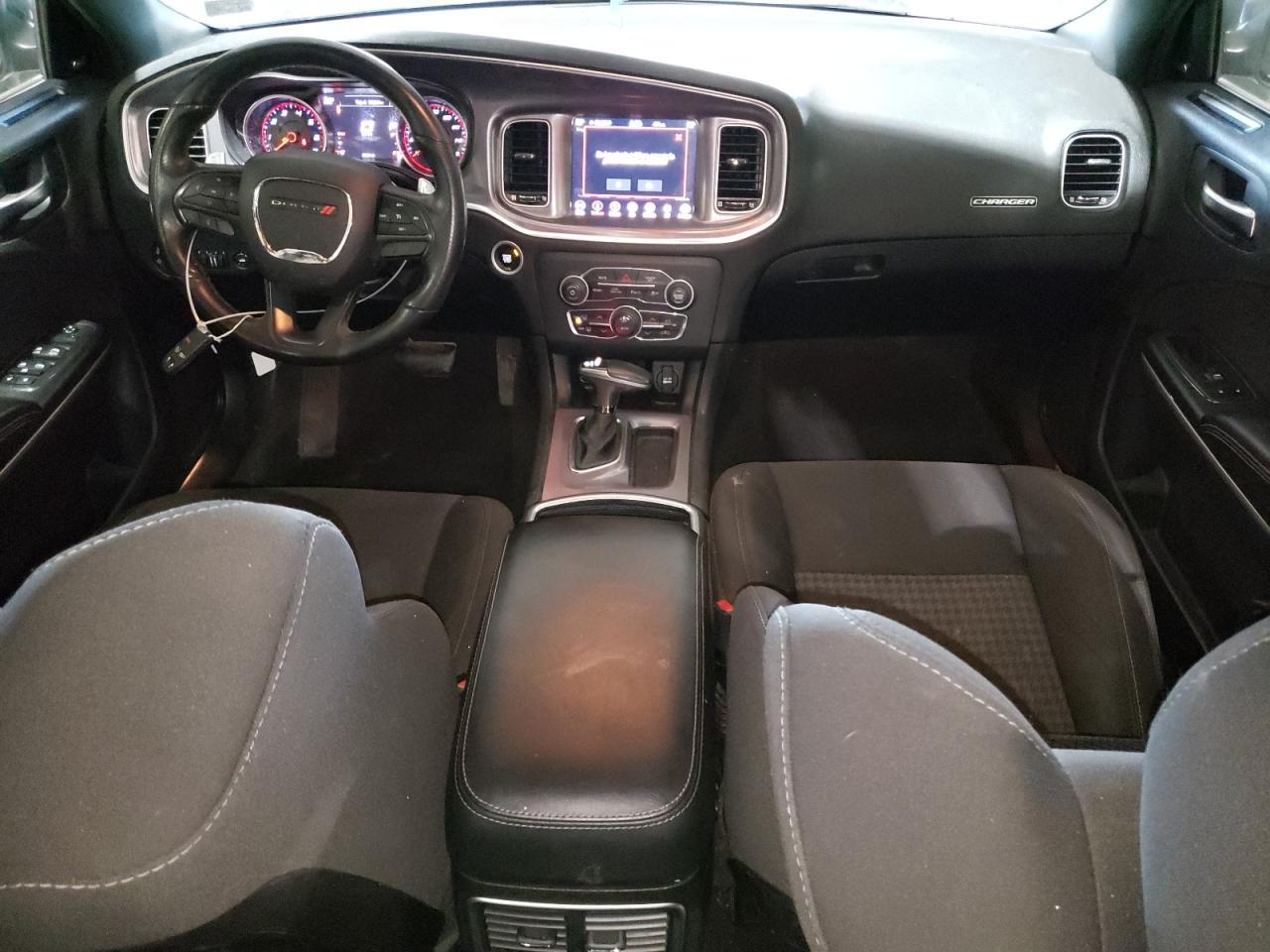 2019 Dodge Charger R/T - zdjęcie 8