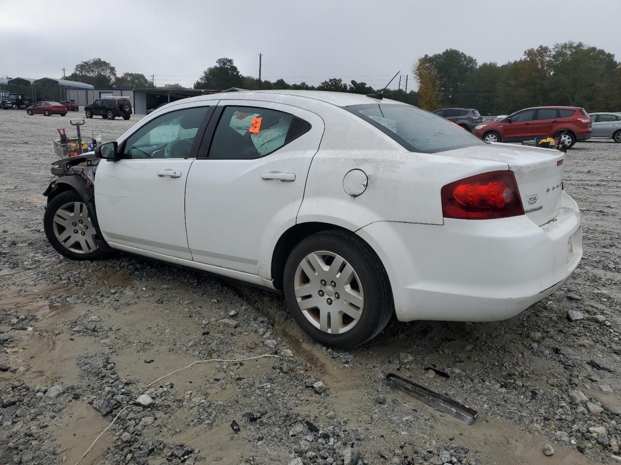 2013 Dodge Avenger - zdjęcie 2