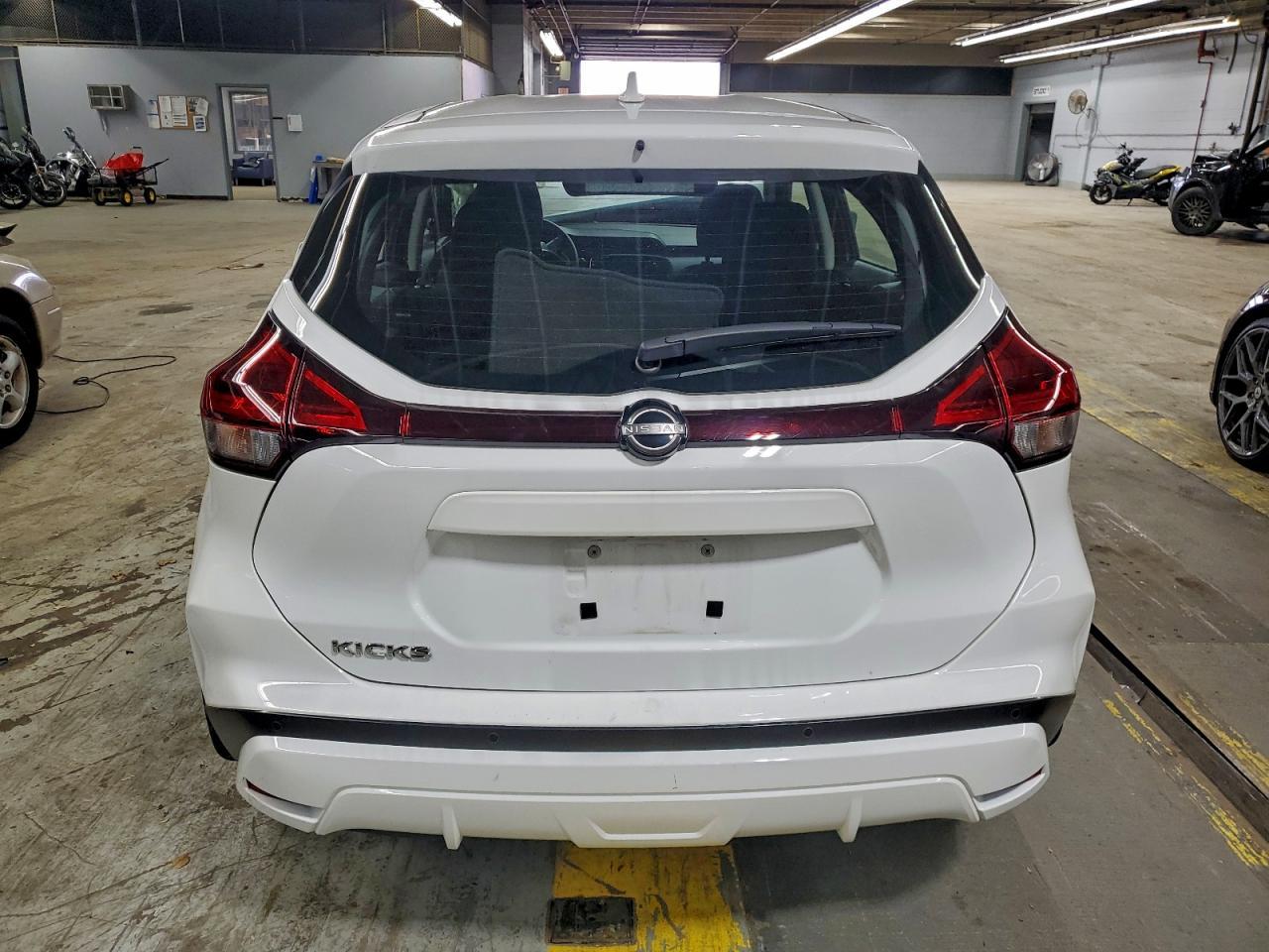 2023 Nissan Kicks S - zdjęcie 6