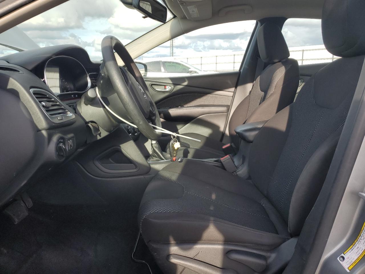 2015 Dodge Dart Se - zdjęcie 7