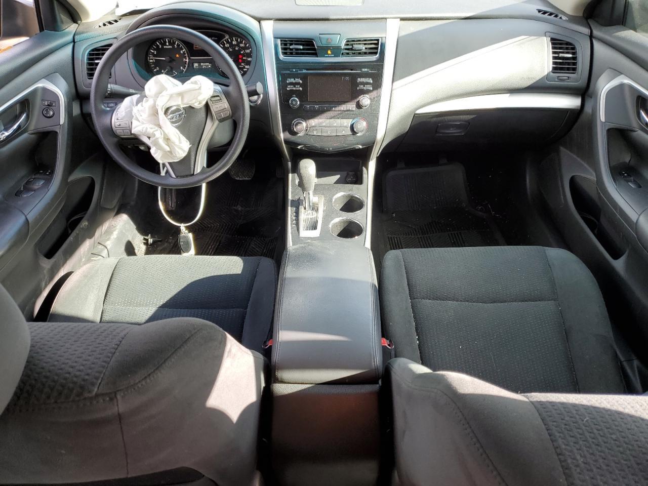 2015 Nissan Altima - zdjęcie 8