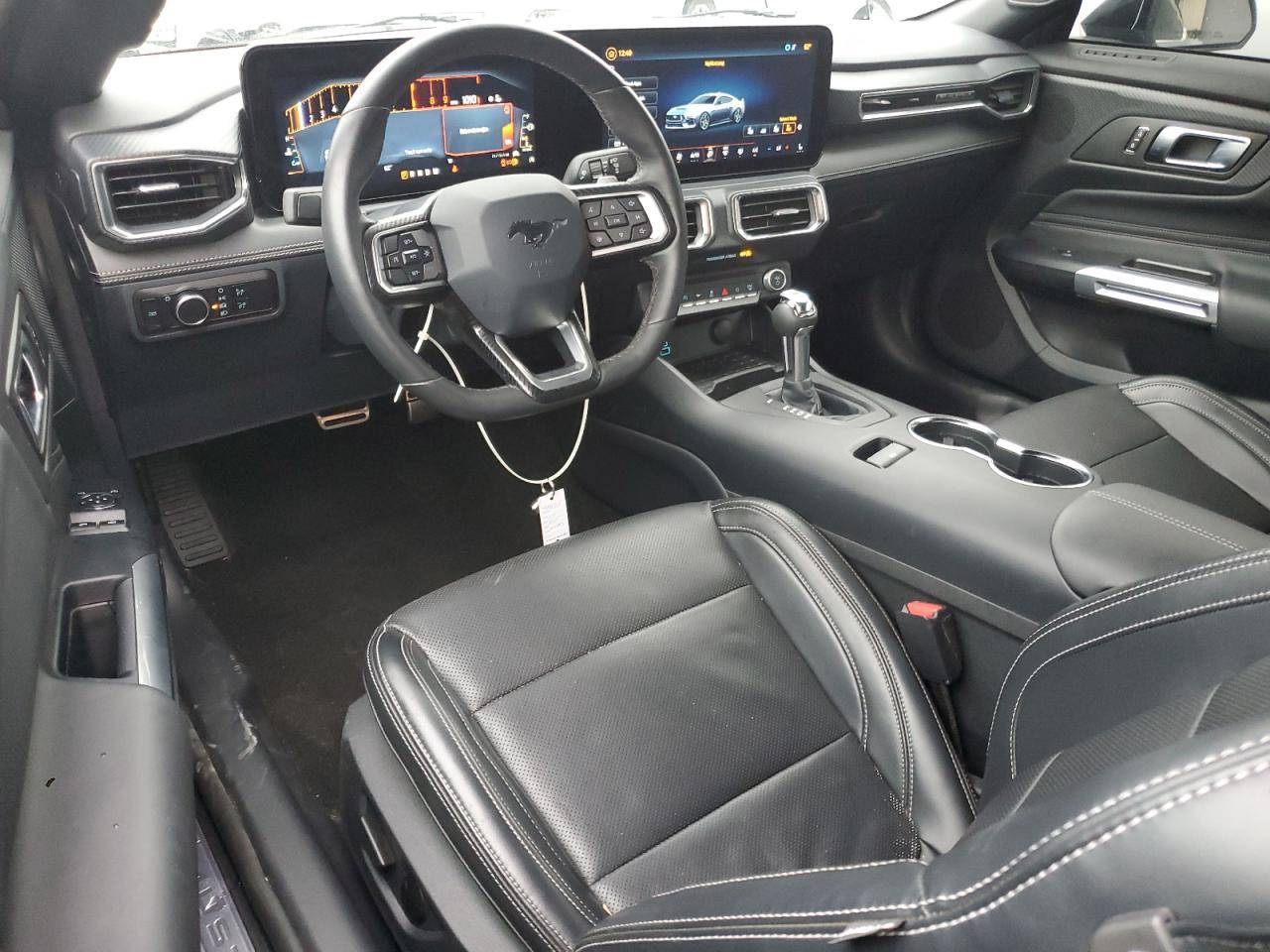 2024 Ford Mustang Gt - zdjęcie 8
