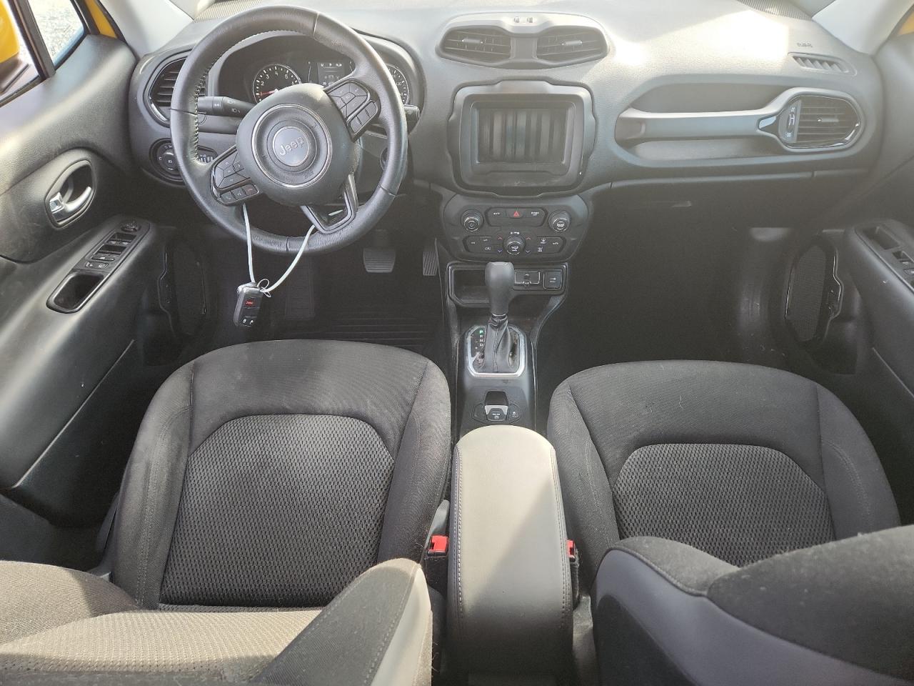 2018 Jeep Renegade - zdjęcie 8