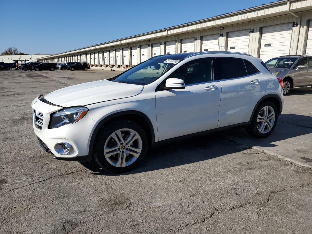 2018 Mercedes-Benz Gla 250 4Matic - zdjęcie główne