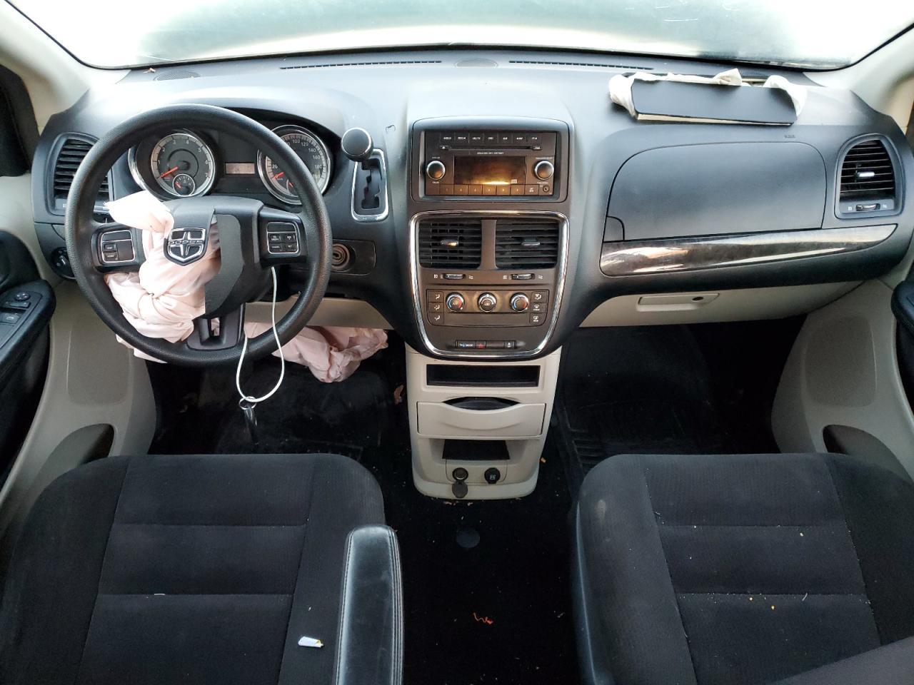 2015 Dodge Caravan - zdjęcie 8