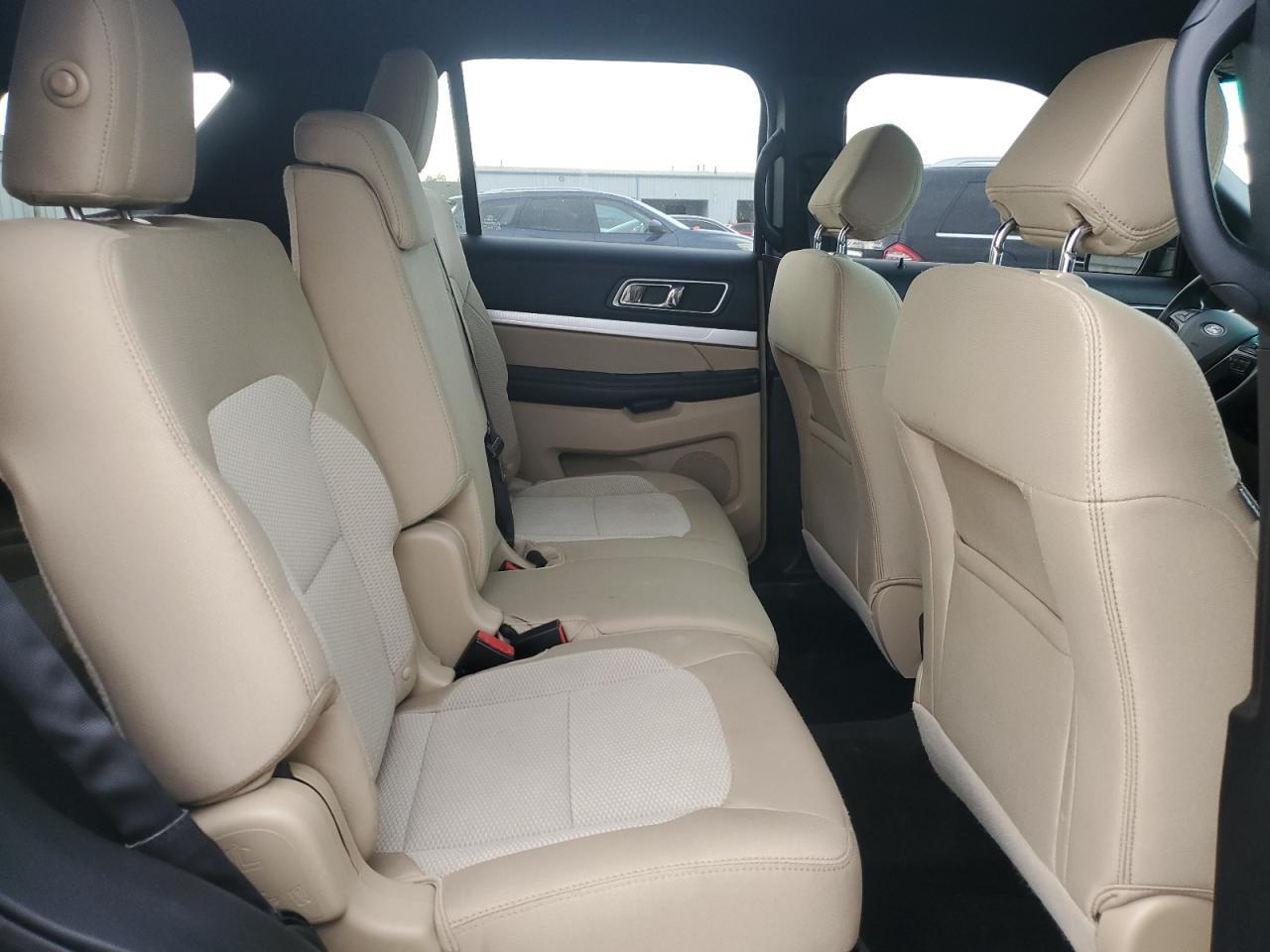 2016 Ford Explorer Xlt - zdjęcie 11