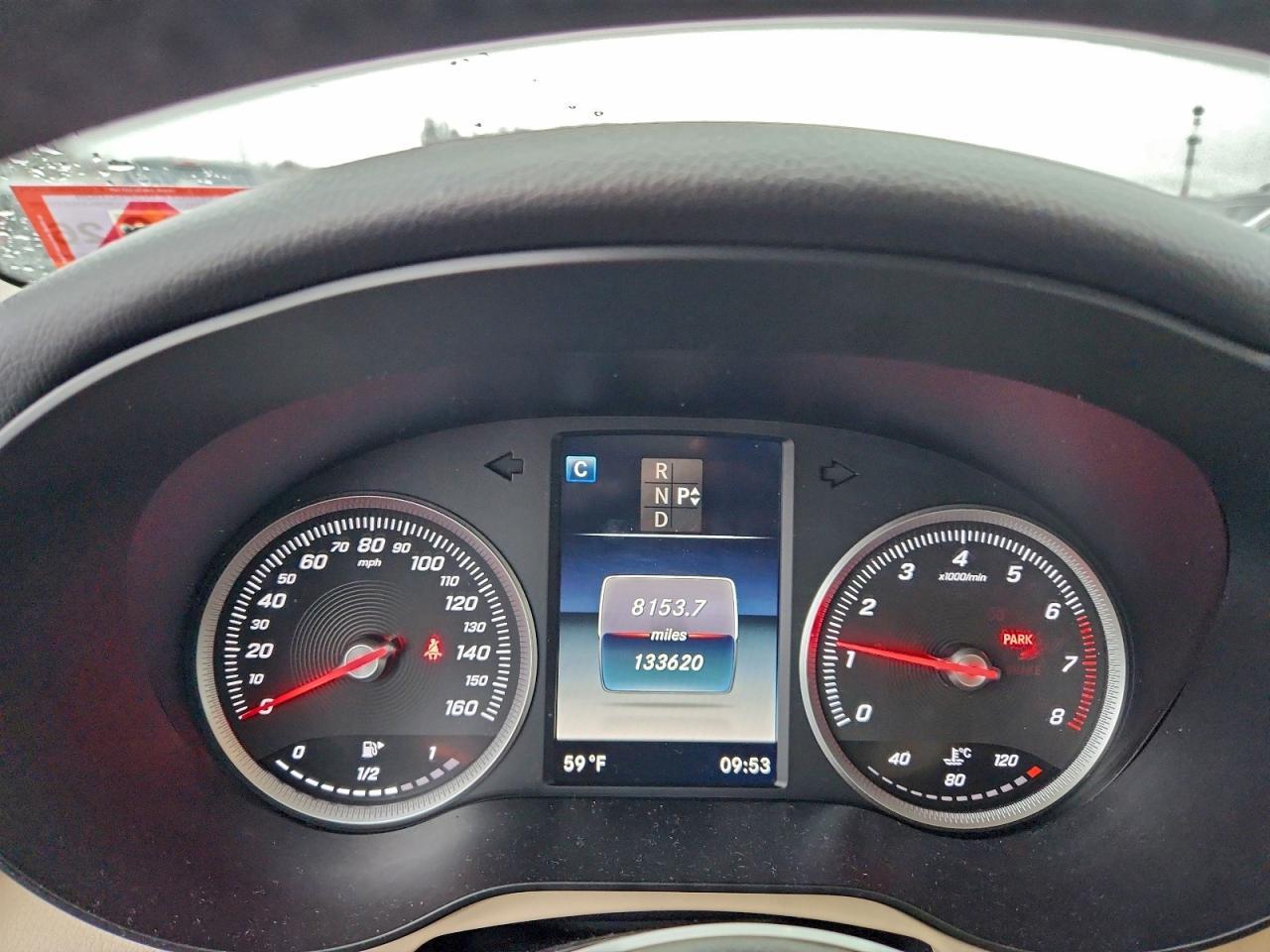 2016 Mercedes-Benz GLC - zdjęcie 9