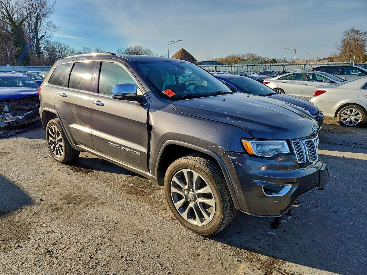 2017 Jeep Grand Cherokee - zdjęcie 4