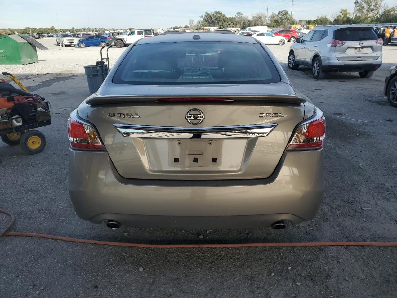 2015 Nissan Altima - zdjęcie 6