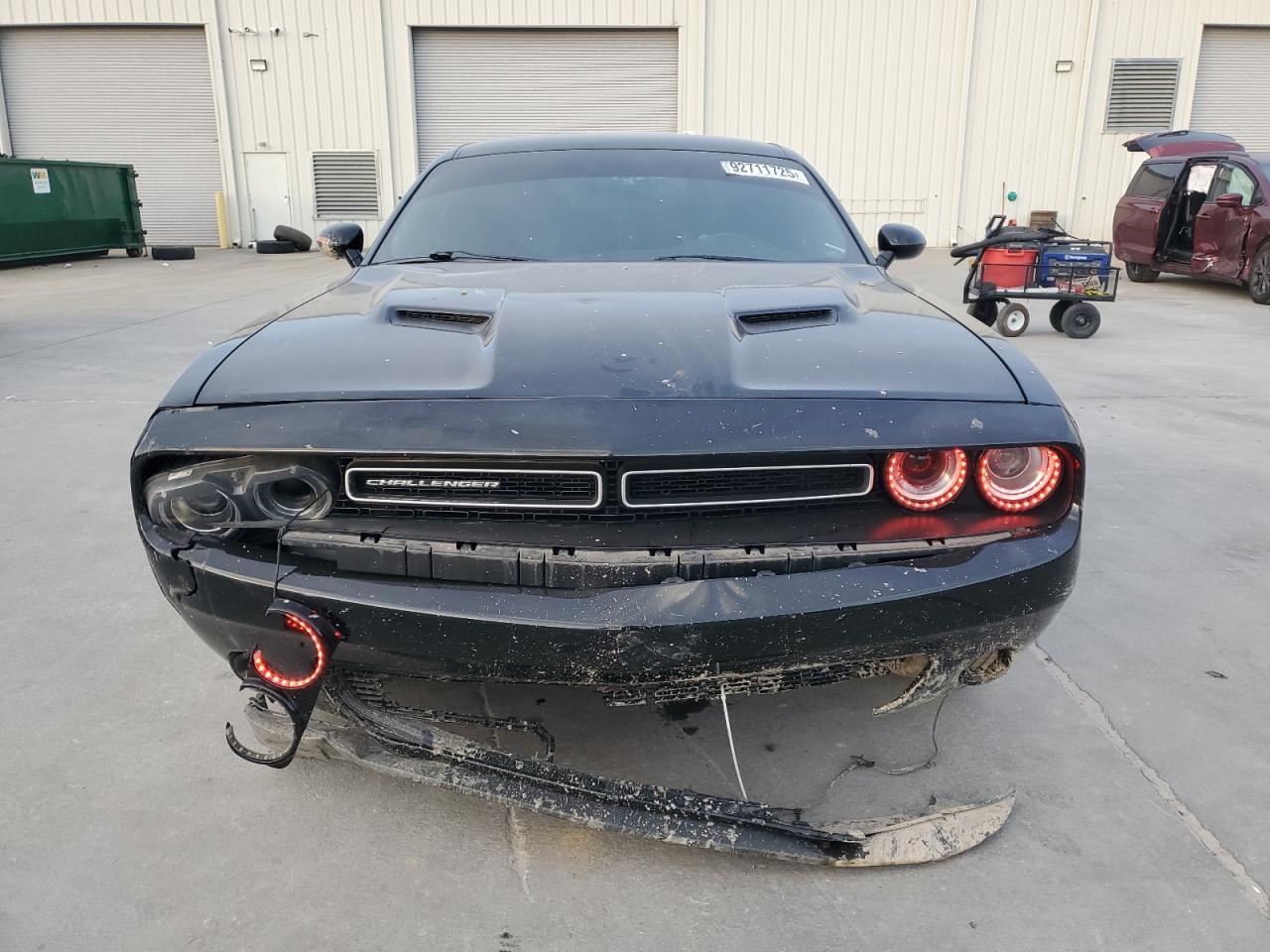 2020 Dodge Challenger Sxt - zdjęcie 5