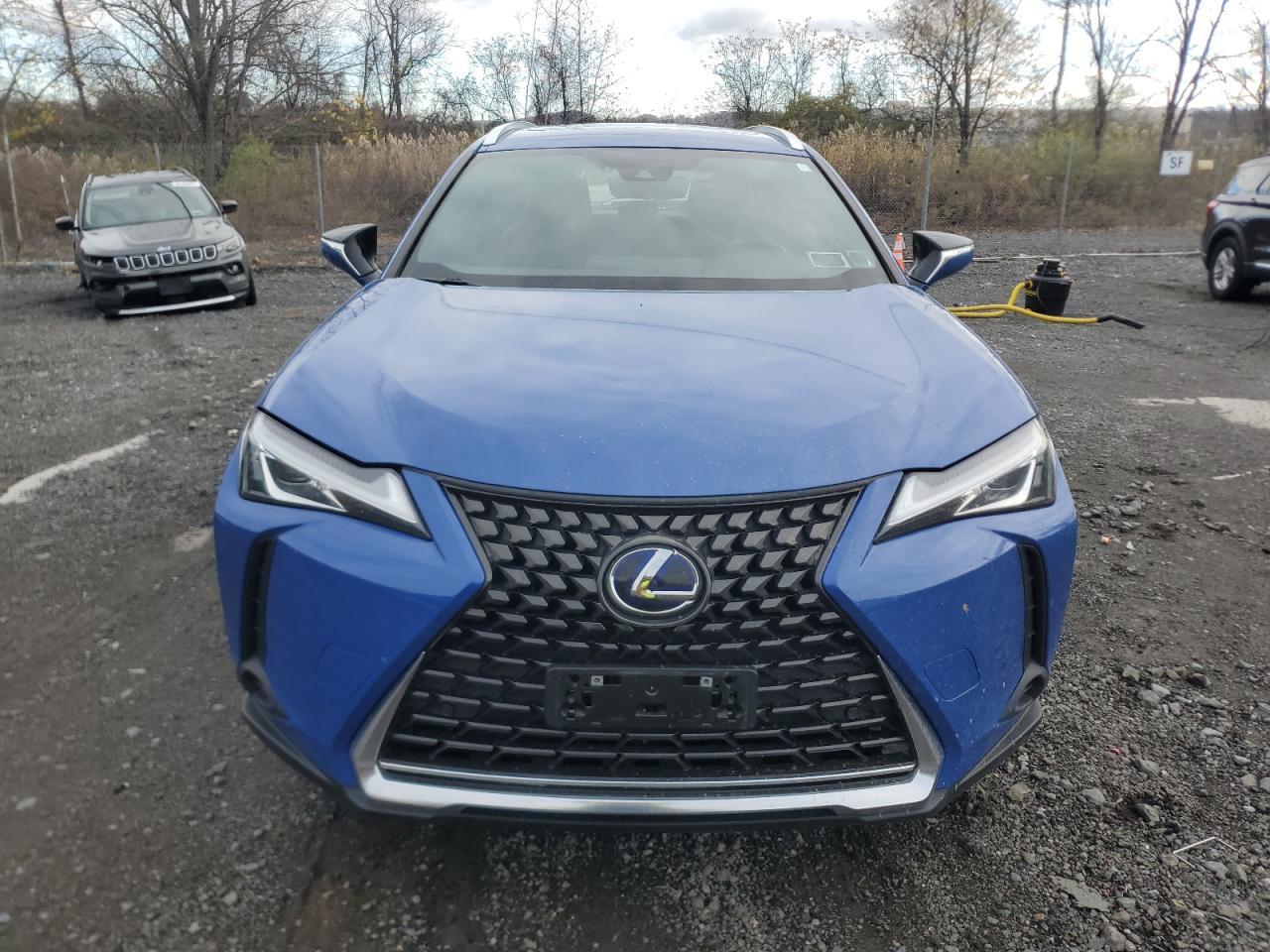 2022 Lexus Ux 250H Base - zdjęcie 5