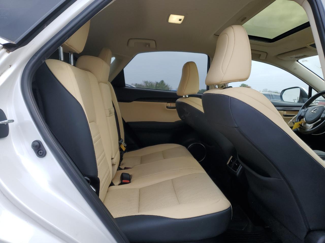 2020 Lexus NX - zdjęcie 11