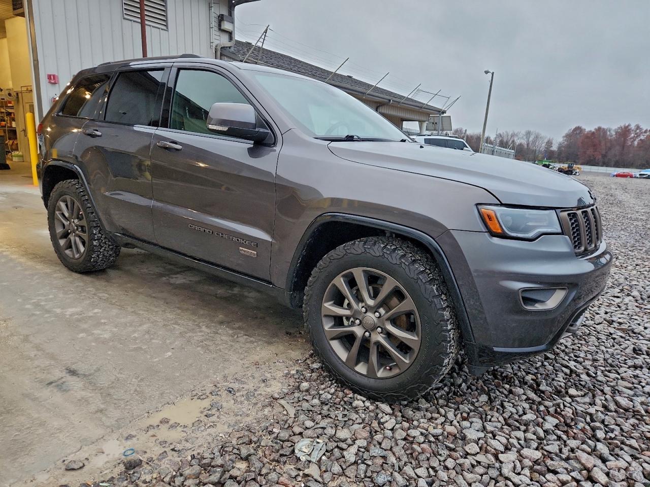 2016 Jeep Grand Cherokee Limited - zdjęcie 4