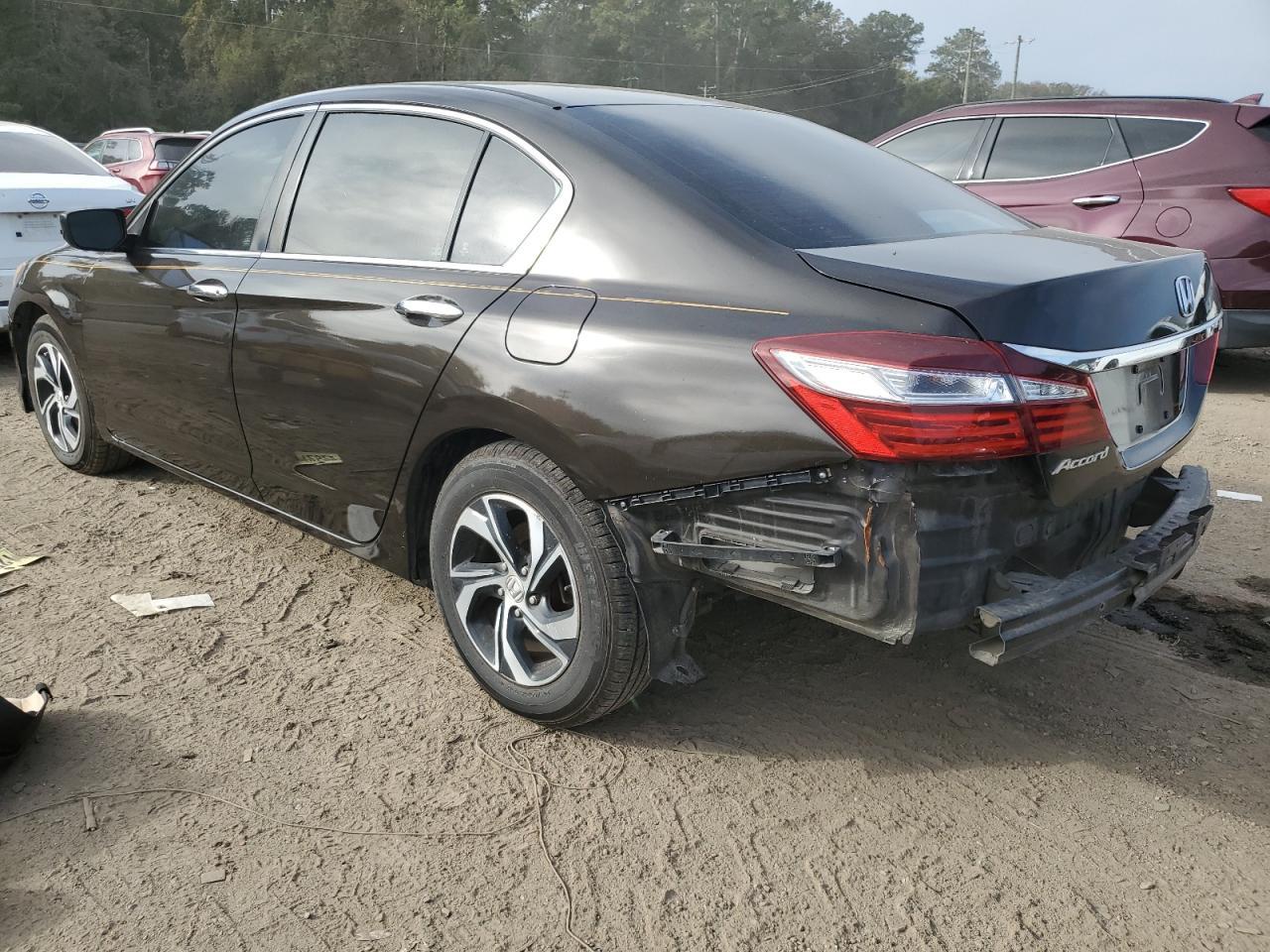 2017 Honda Accord - zdjęcie 2