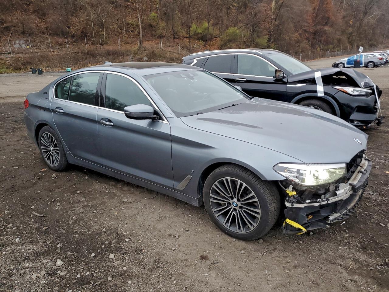 2018 BMW Seria 5 - zdjęcie 4