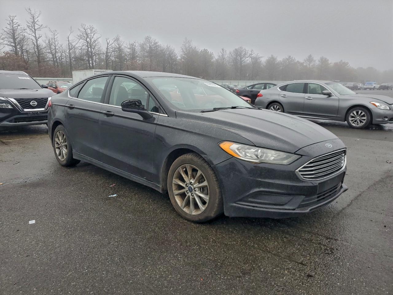 2017 Ford Fusion - zdjęcie 4