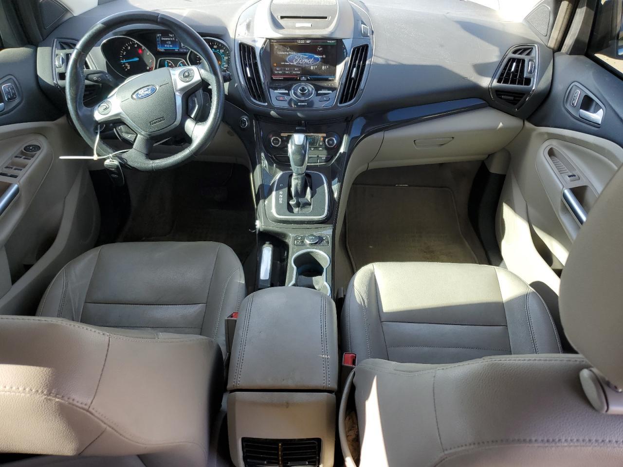2014 Ford Escape - zdjęcie 8