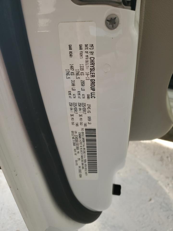 2014 Dodge Caravan - zdjęcie 14