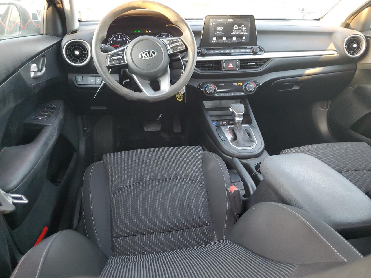 2019 Kia Forte - zdjęcie 8