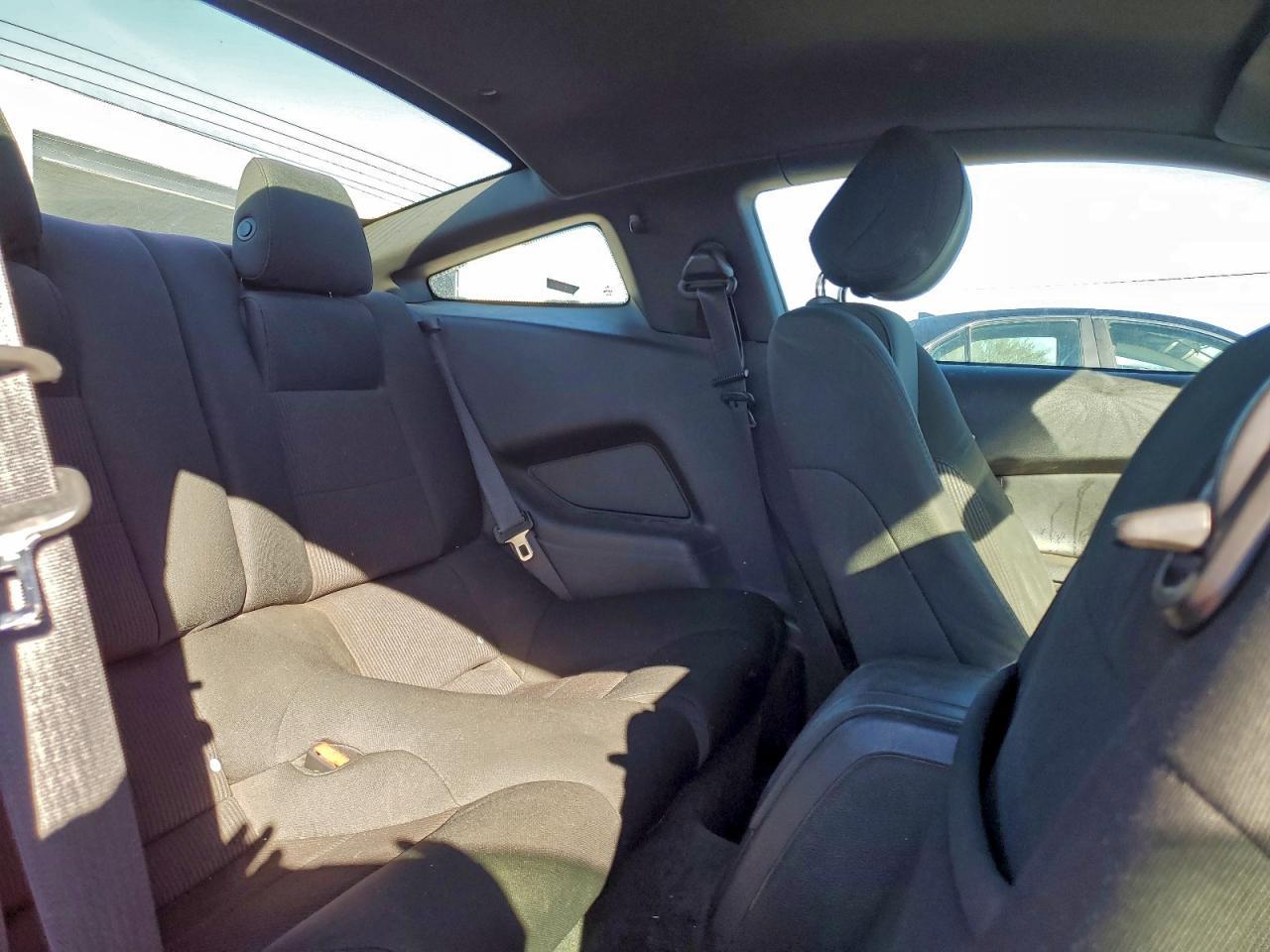 2014 Ford Mustang - zdjęcie 10