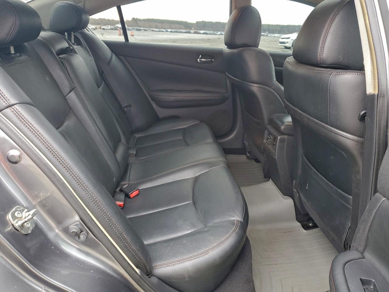 2014 Nissan Maxima - zdjęcie 10