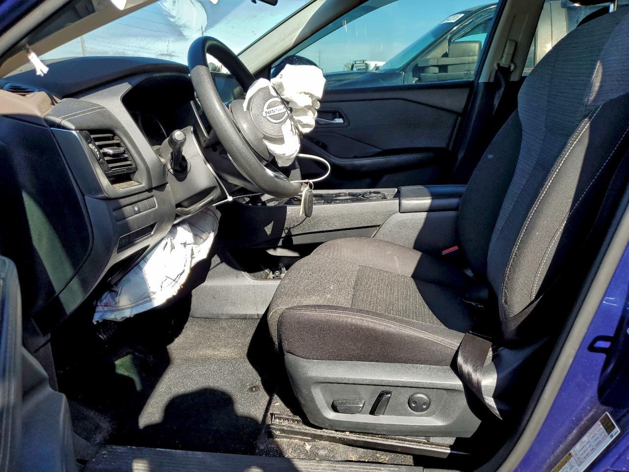 2021 Nissan Rogue - zdjęcie 7