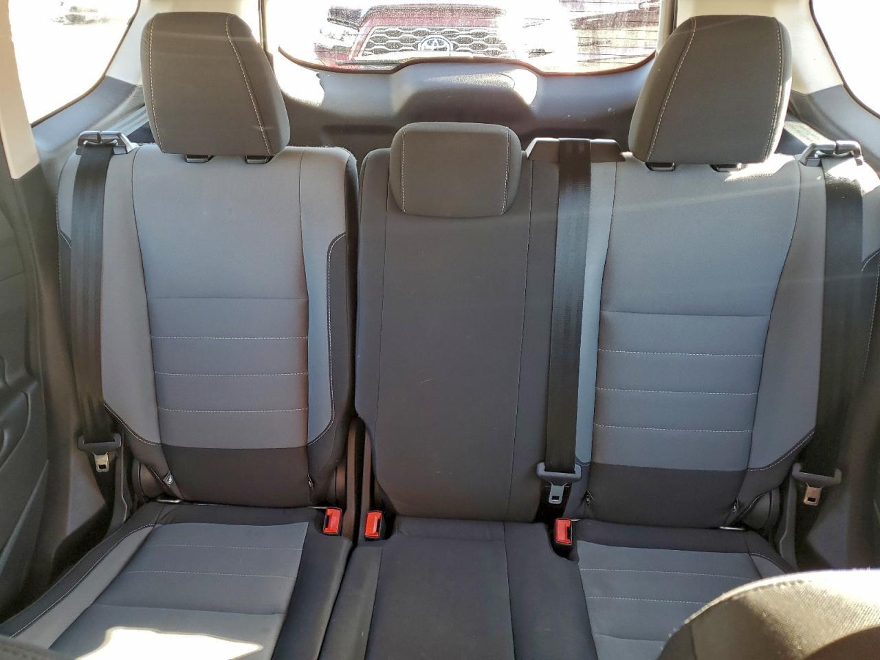 2017 Ford Escape - zdjęcie 10
