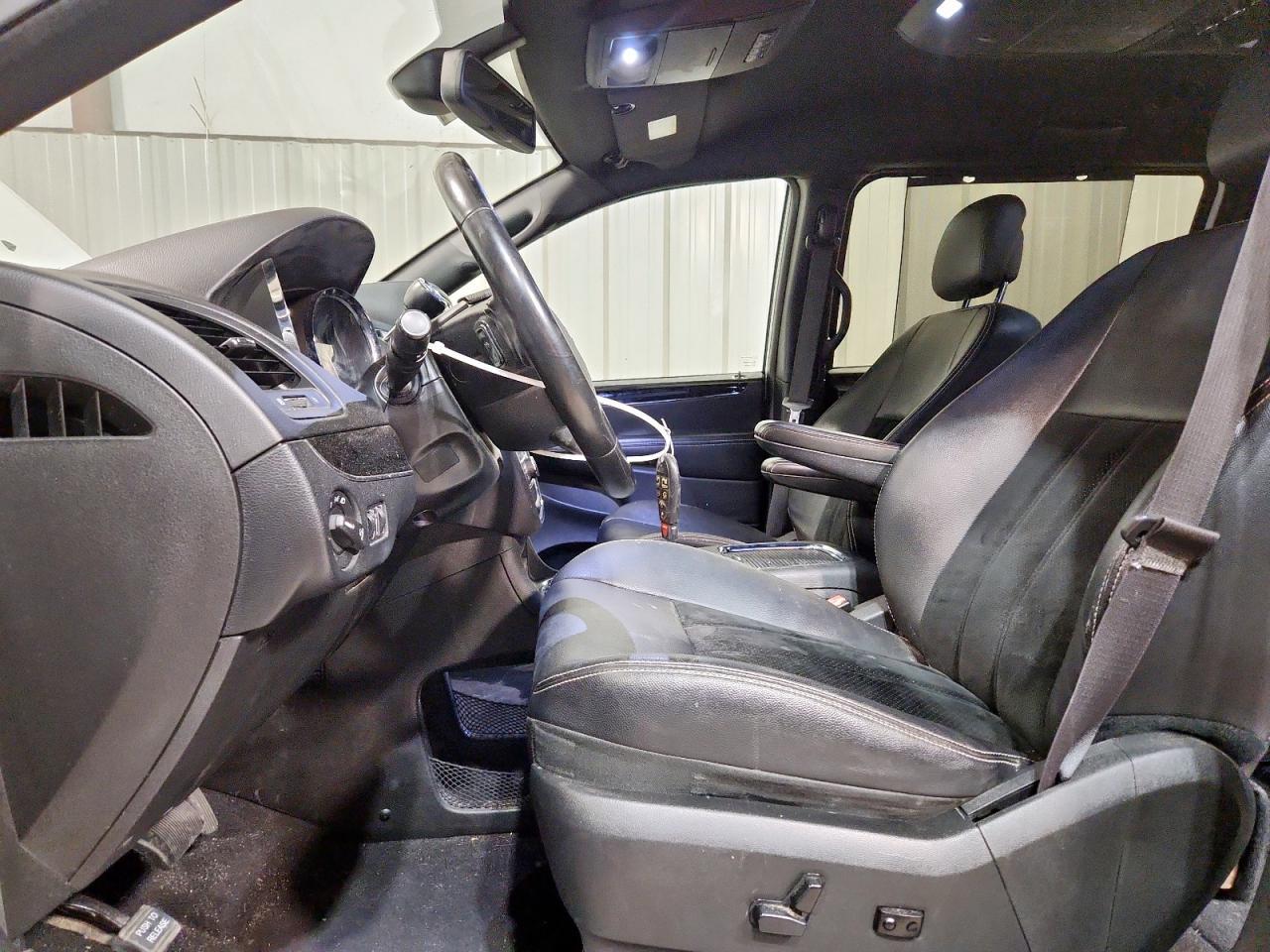 2018 Dodge Caravan - zdjęcie 7