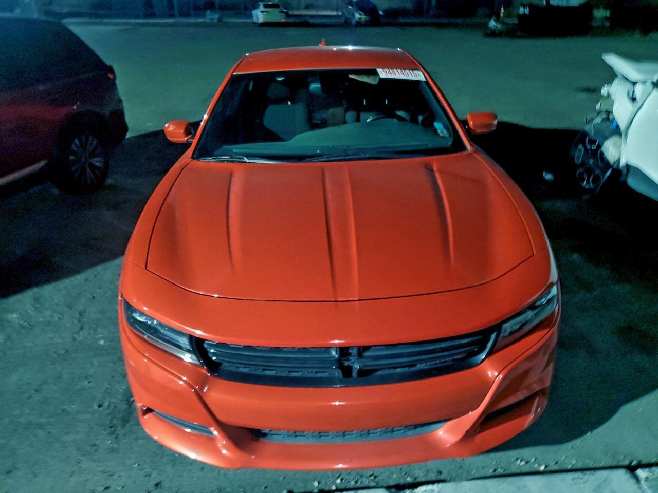 2016 Dodge Charger - zdjęcie 5