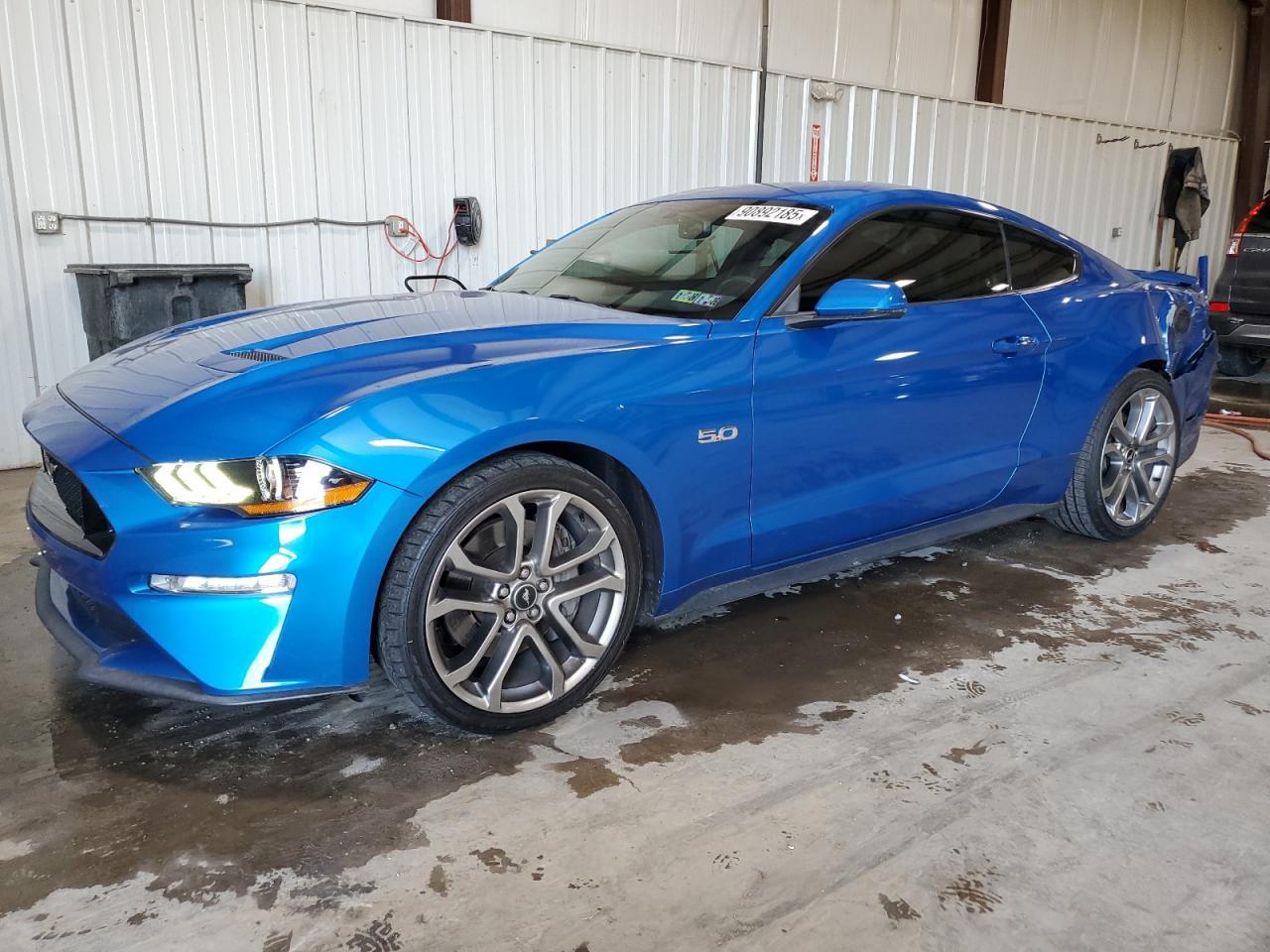 2019 Ford Mustang - zdjęcie główne