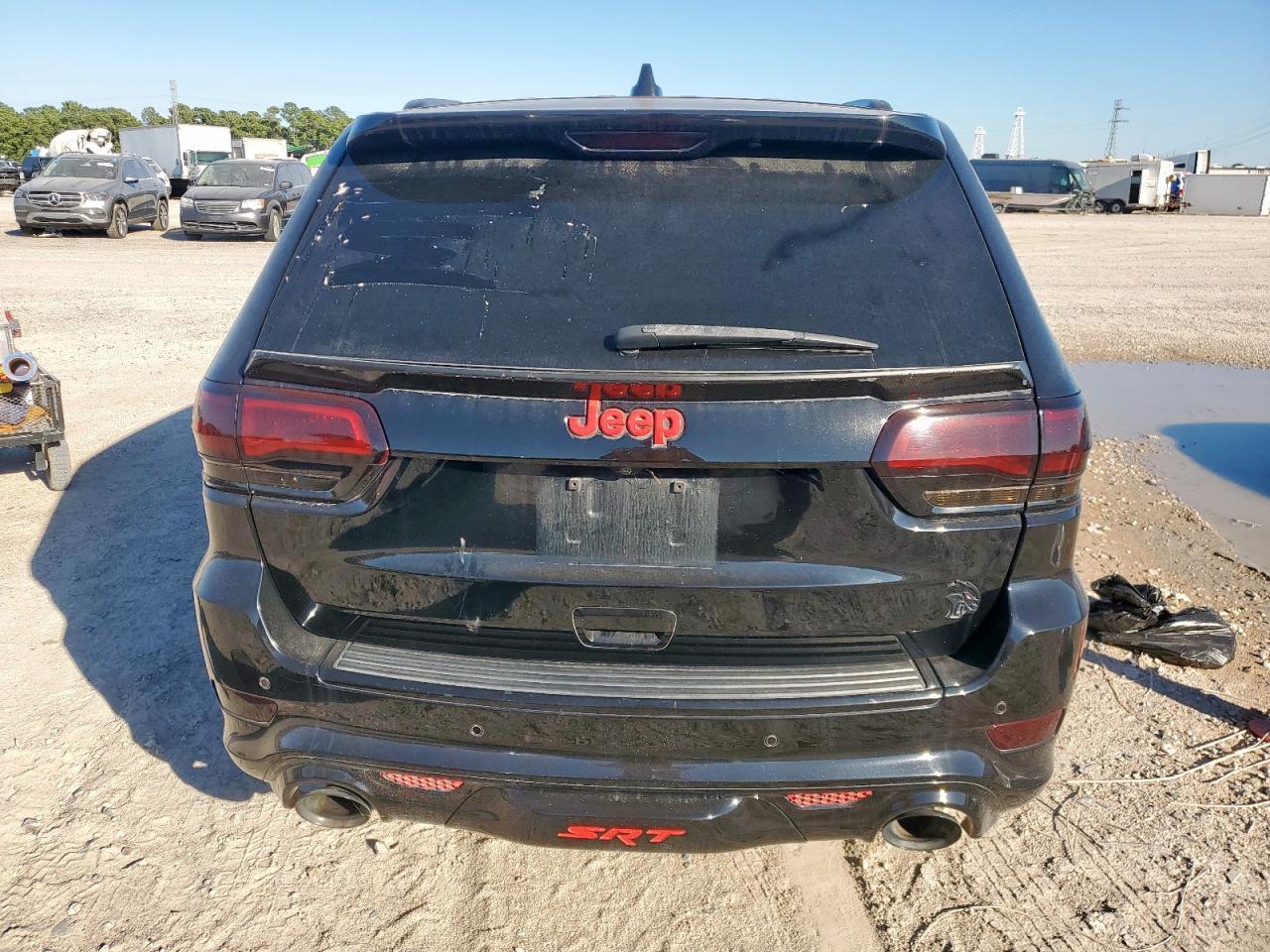 2017 Jeep Grand Cherokee Srt-8 - zdjęcie 6