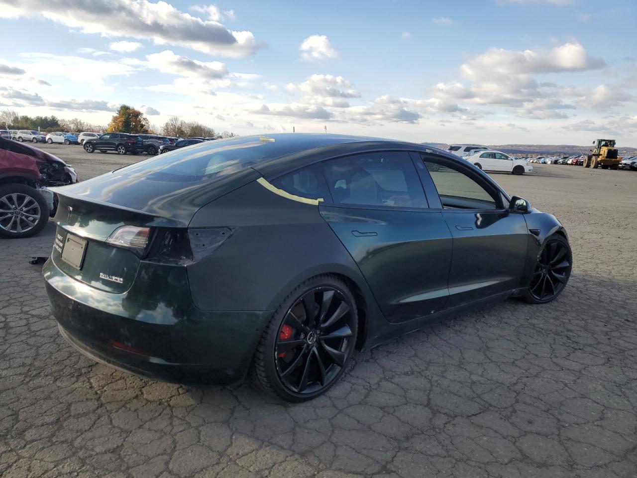 2020 Tesla Model 3 - zdjęcie 3