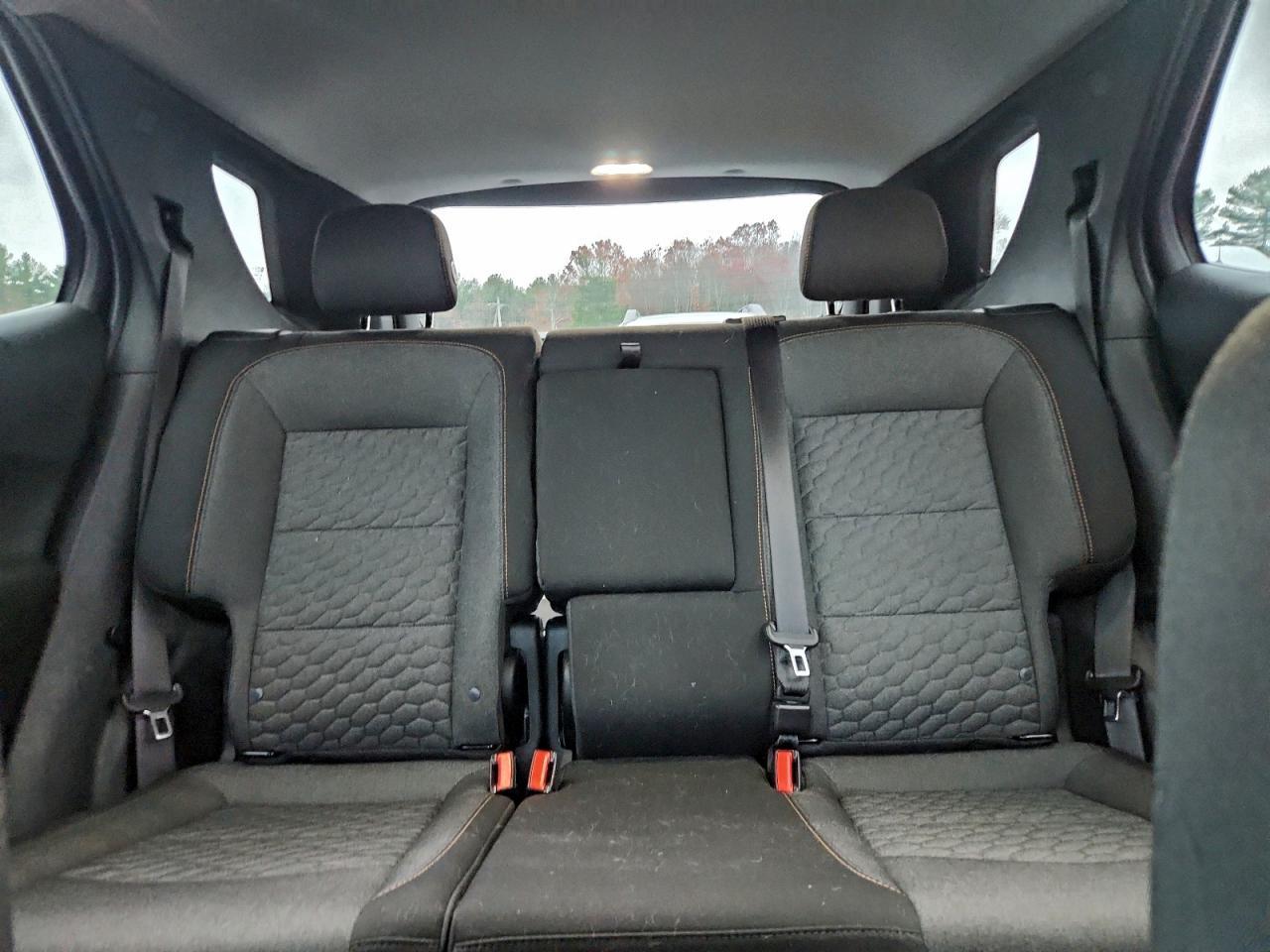 2020 Chevrolet Equinox - zdjęcie 10