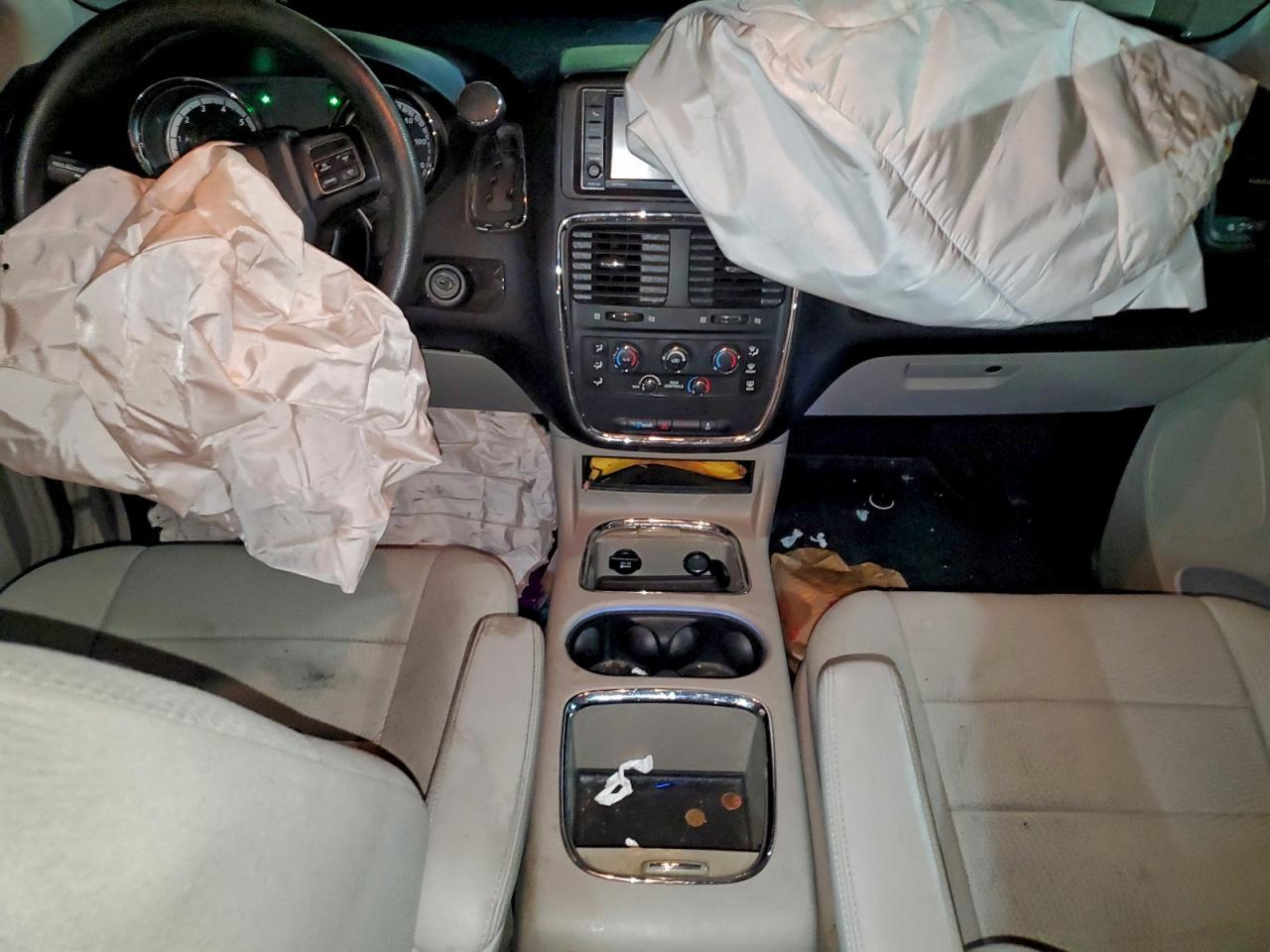 2014 Dodge Caravan - zdjęcie 8