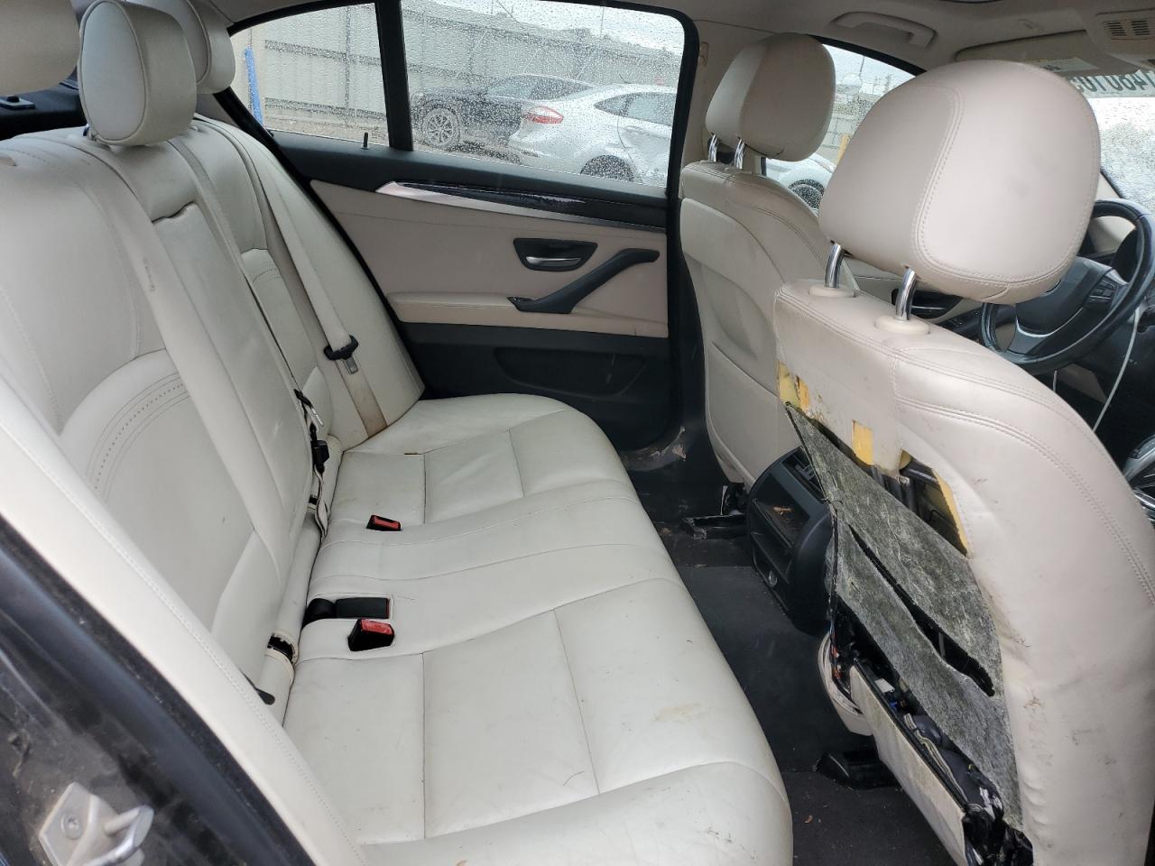 2015 BMW 528 I - zdjęcie 10