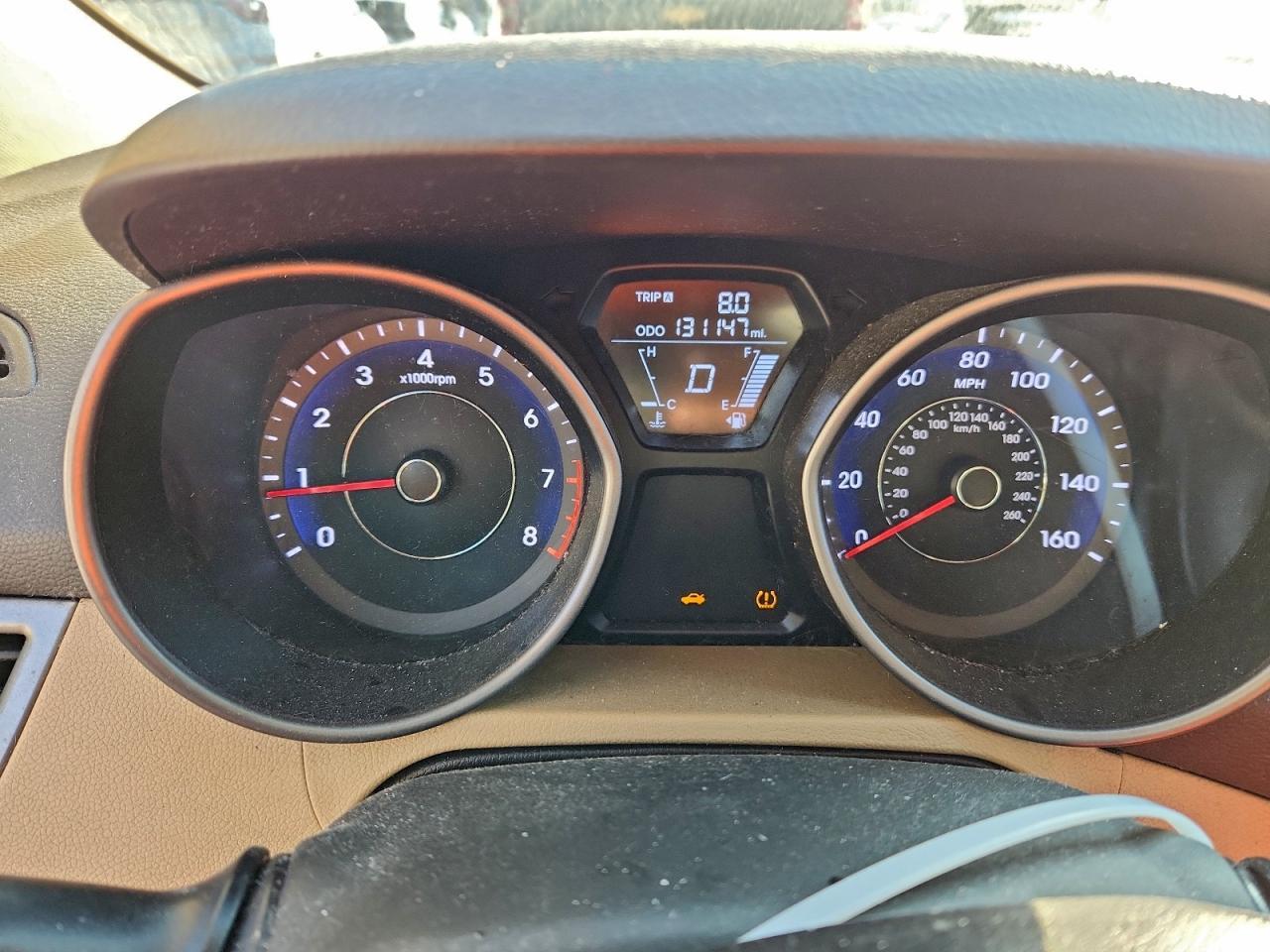2013 Hyundai Elantra - zdjęcie 9