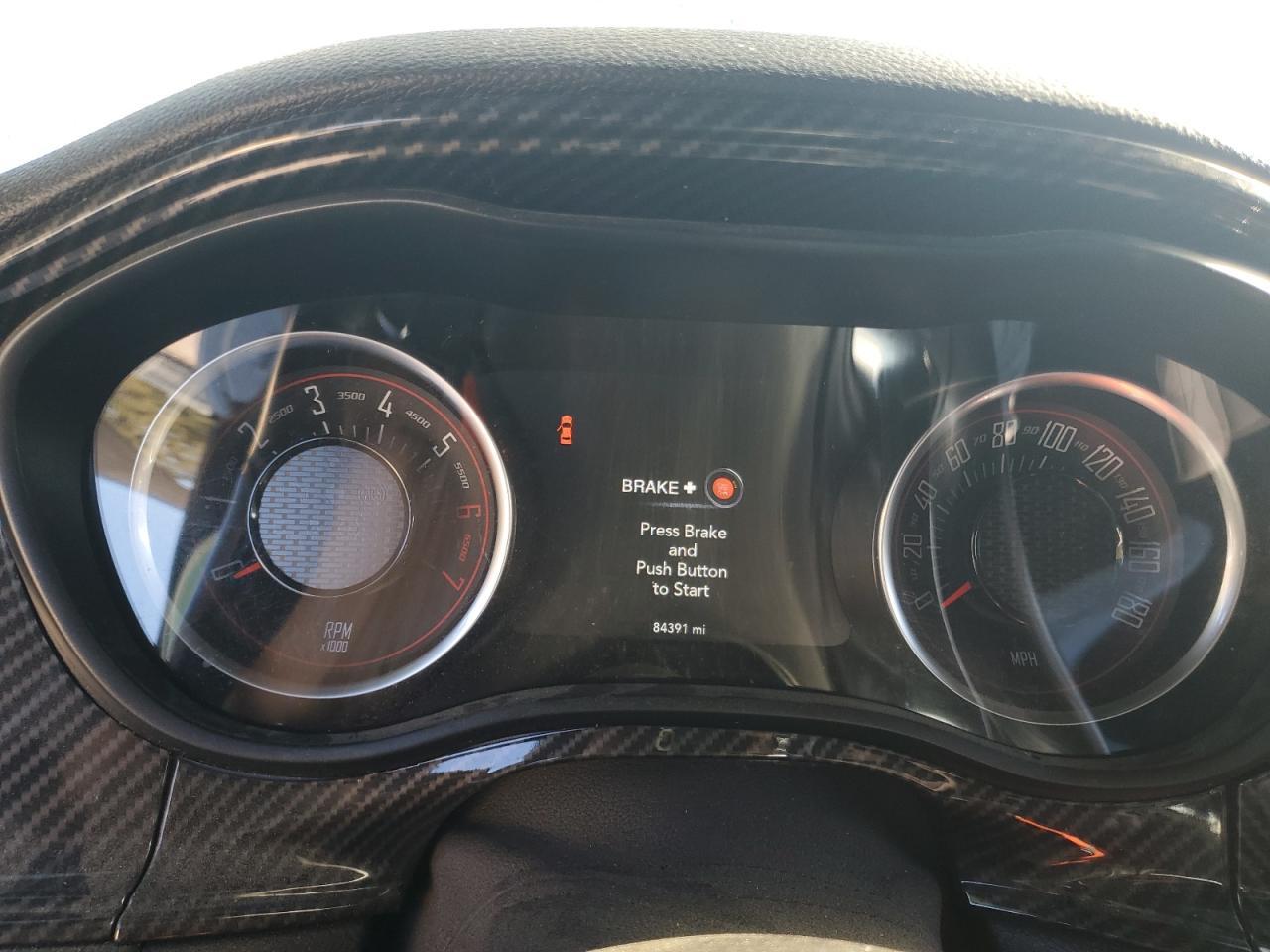 2021 Dodge Challenger - zdjęcie 9