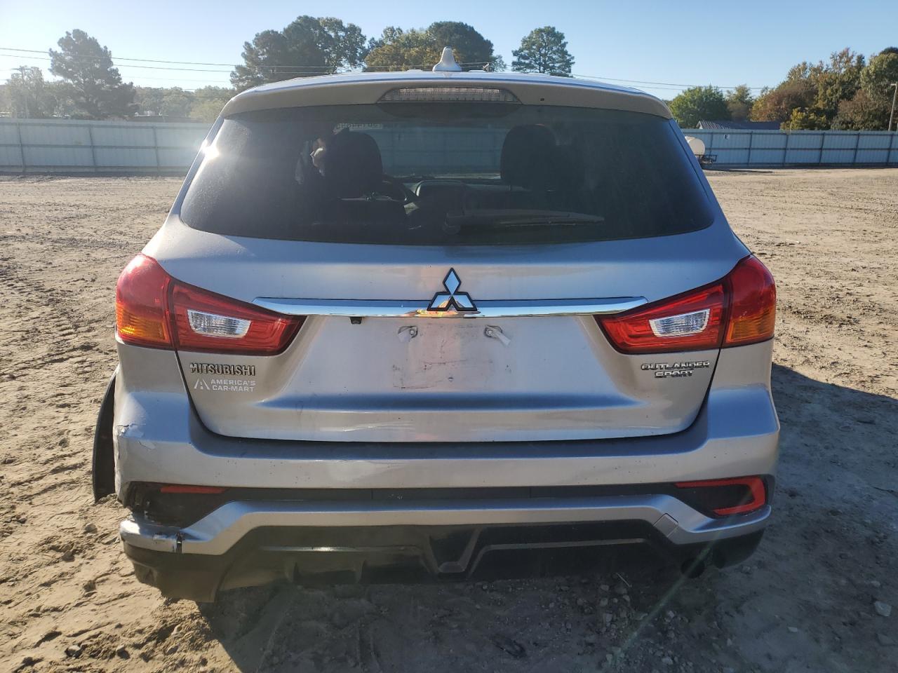2019 Mitsubishi Outlander Sport Es - zdjęcie 6