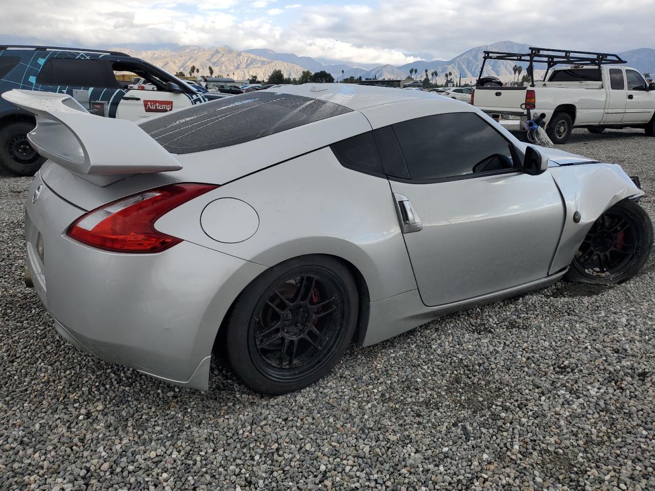 2015 Nissan 370Z Base - zdjęcie 3