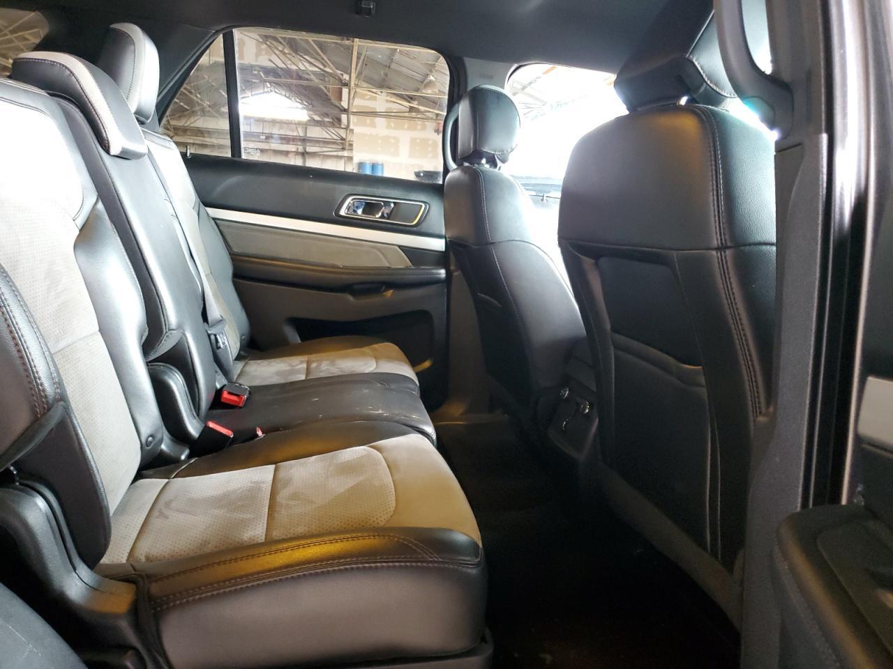 2017 Ford Explorer Xlt - zdjęcie 11