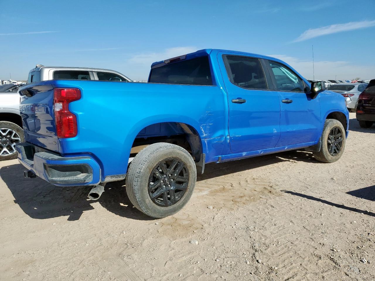 2025 Chevrolet Silverado C1500 Custom - zdjęcie 3