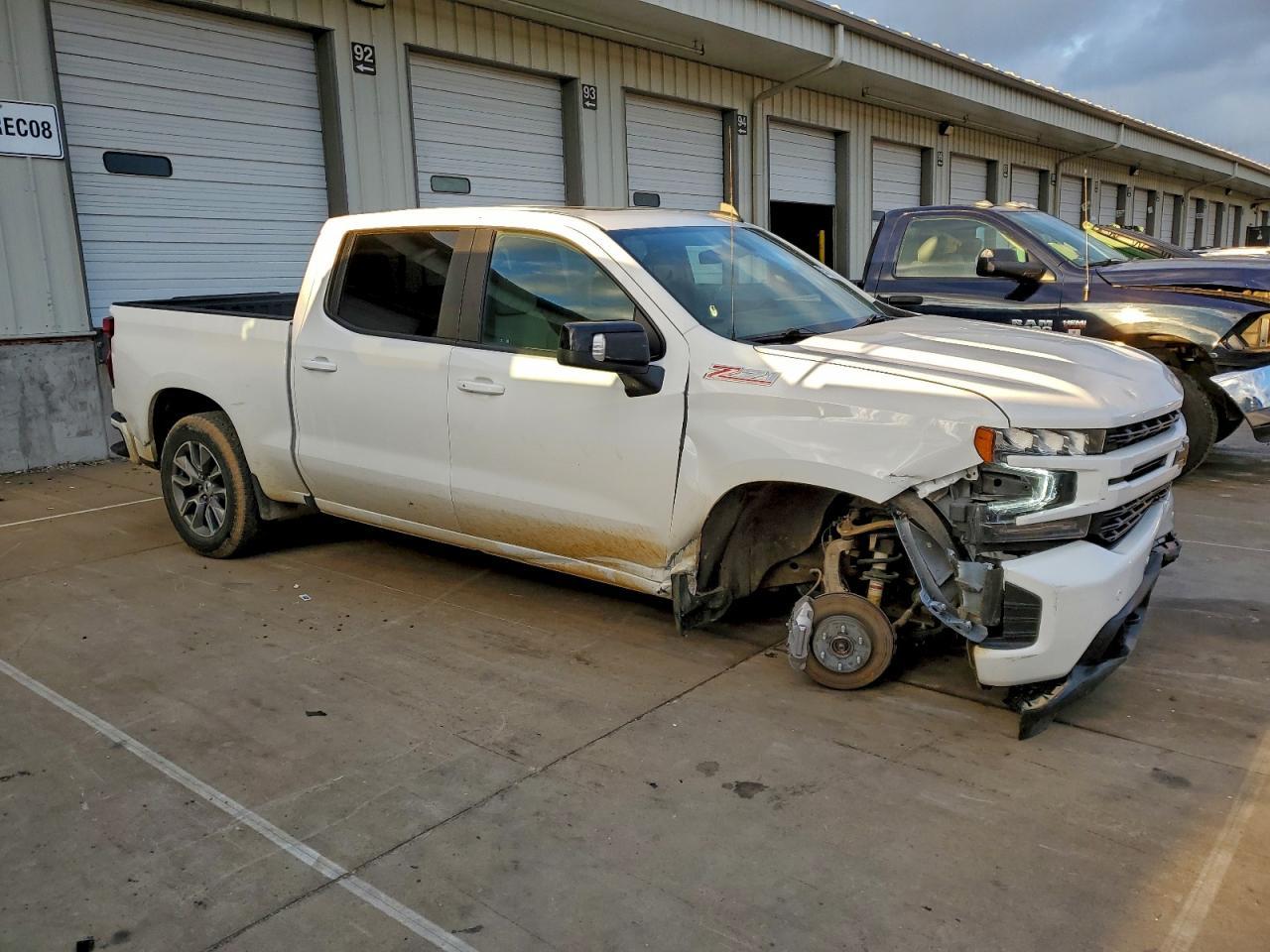 2021 Chevrolet Silverado K1500 Rst - zdjęcie 4