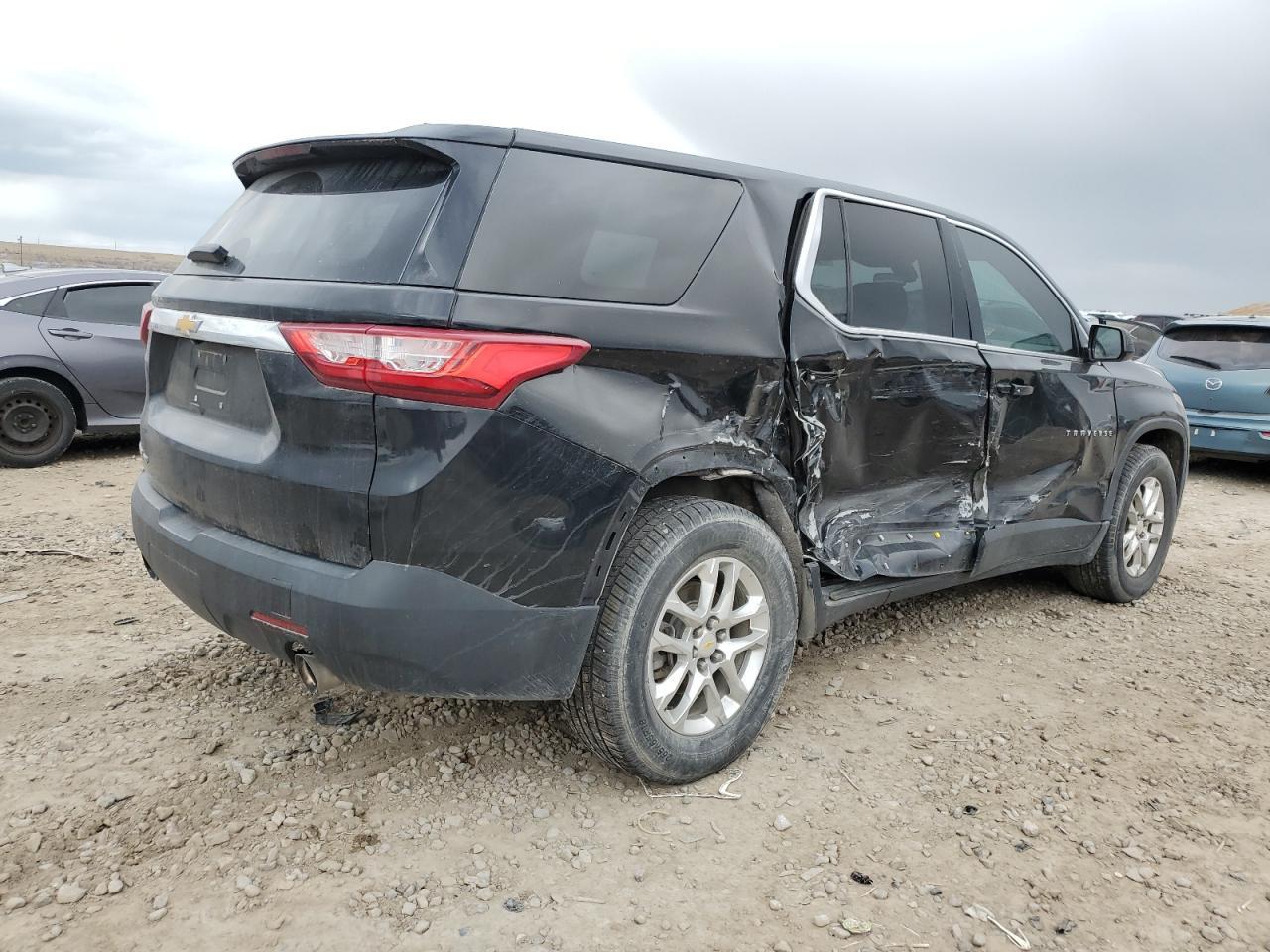 2018 Chevrolet Traverse Ls - zdjęcie 3