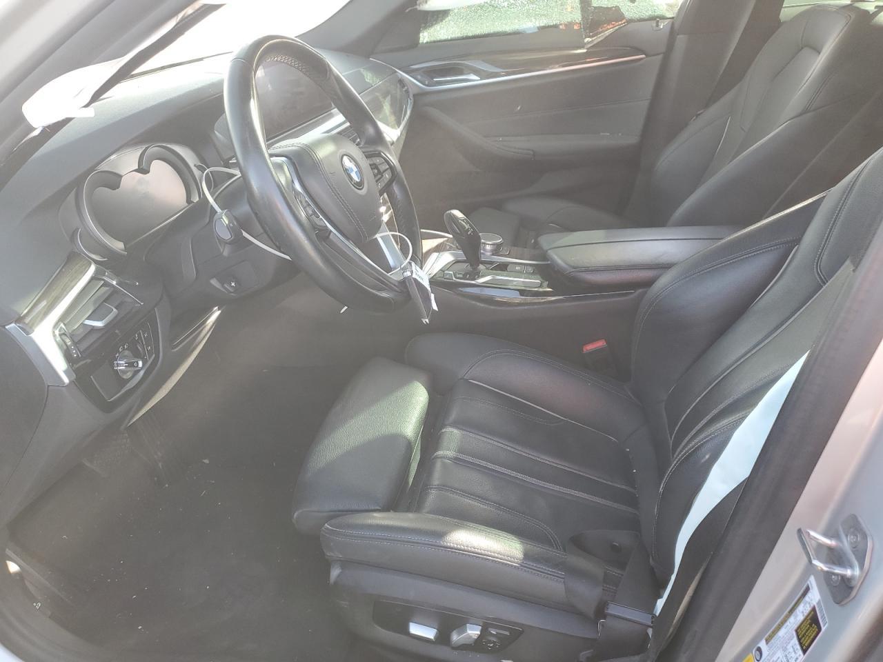 2019 BMW 530 I - zdjęcie 7